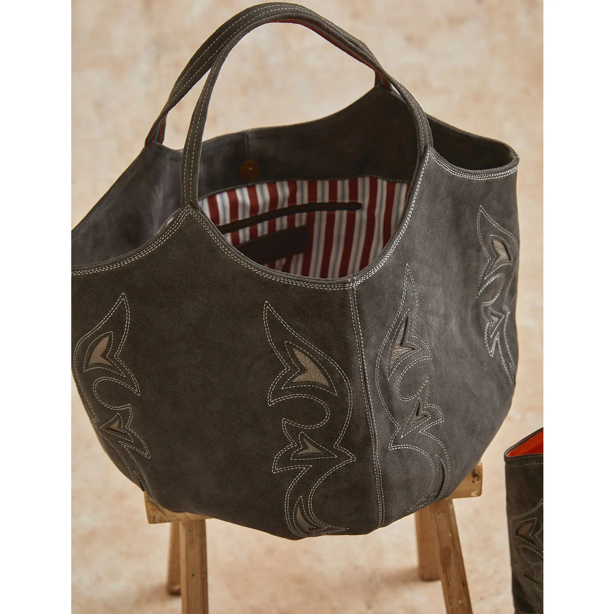 Product image 4 of 5 of Penelope Chilvers Women's Pillow Paloma Bag - Slate