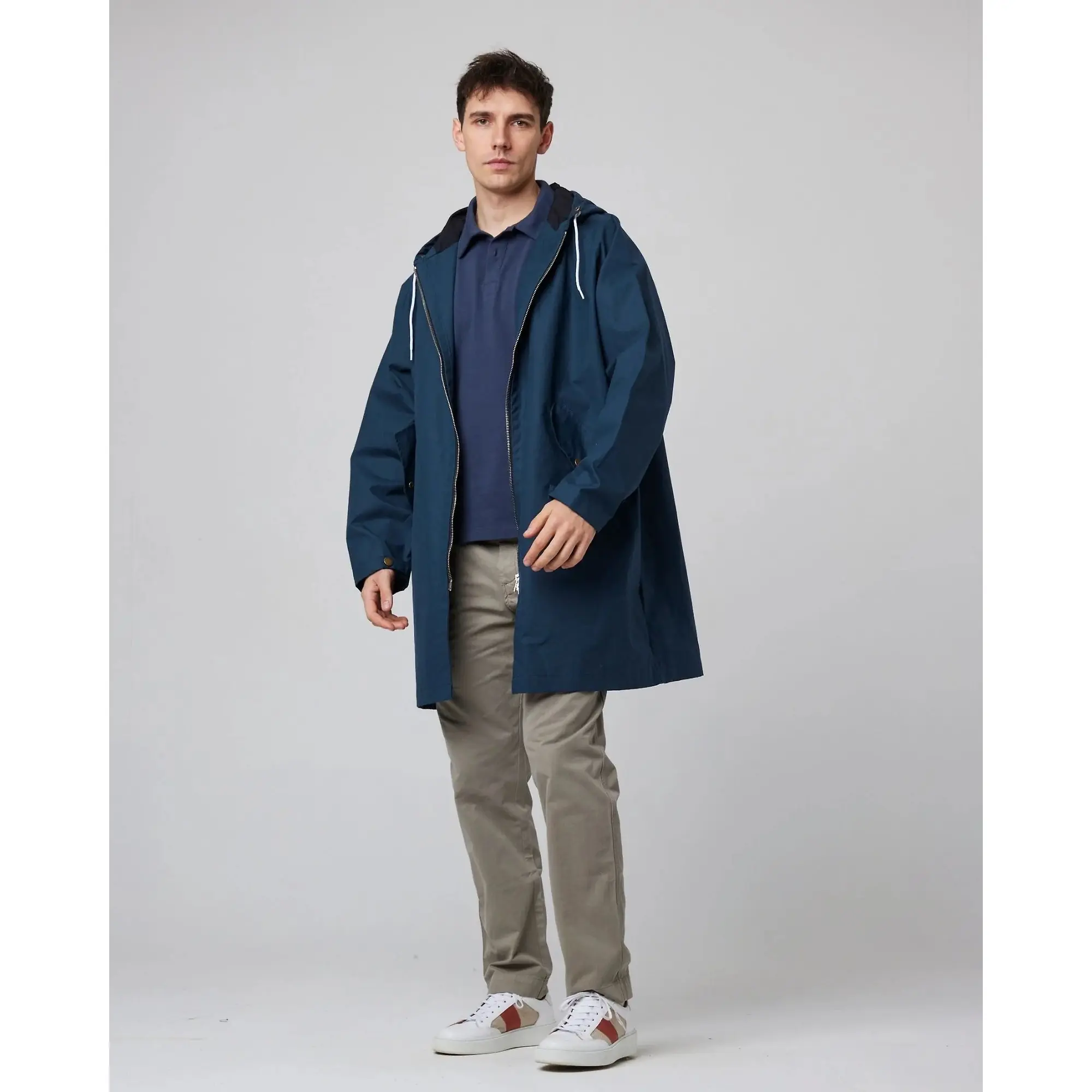 Product image 3 of 7 of Peregrine Unisex Woodchester Cagoule - Navy