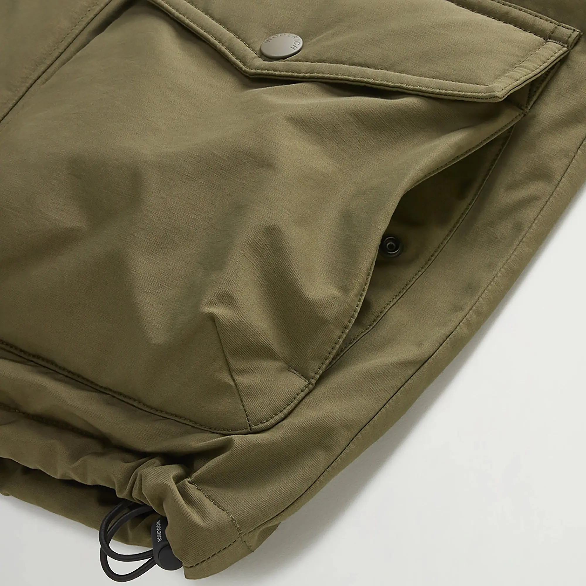 Product image 8 of 11 of Woolrich Men's Ramar Gilet - Greenstone