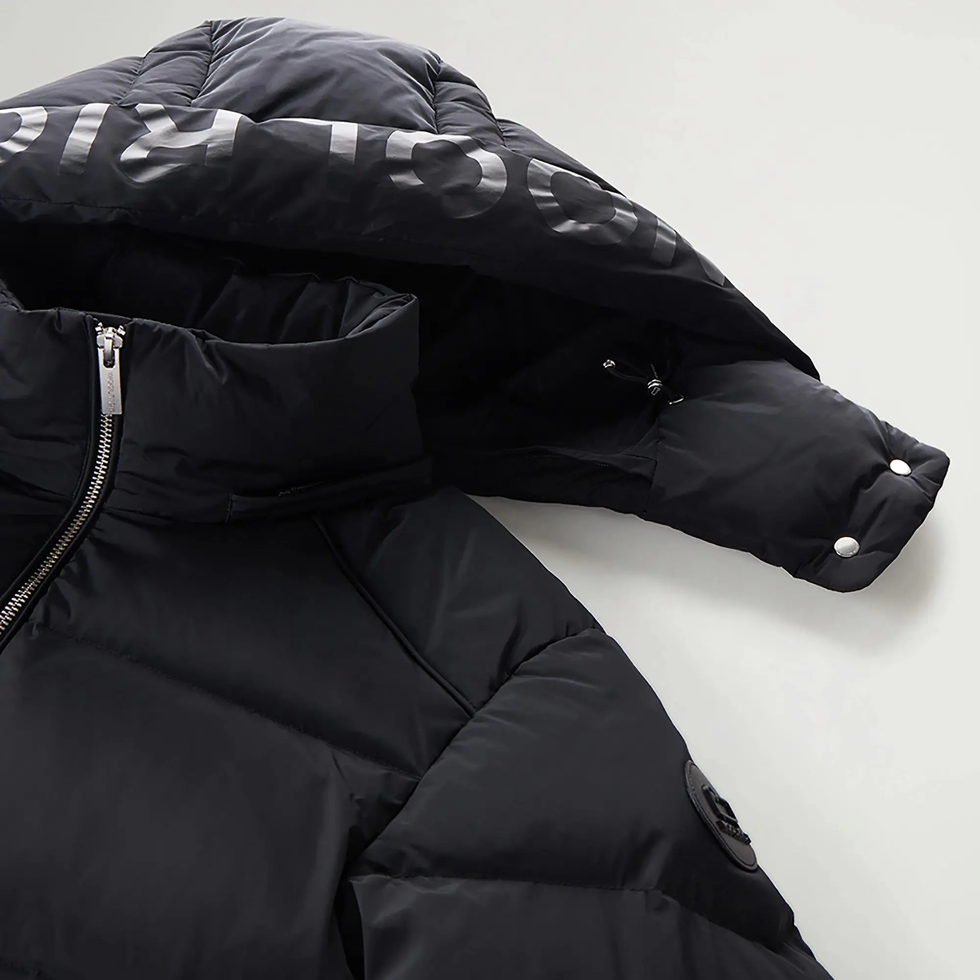 Product image 7 of 10 of Woolrich Women's Short Alsea Down Puffer Jacket - Black