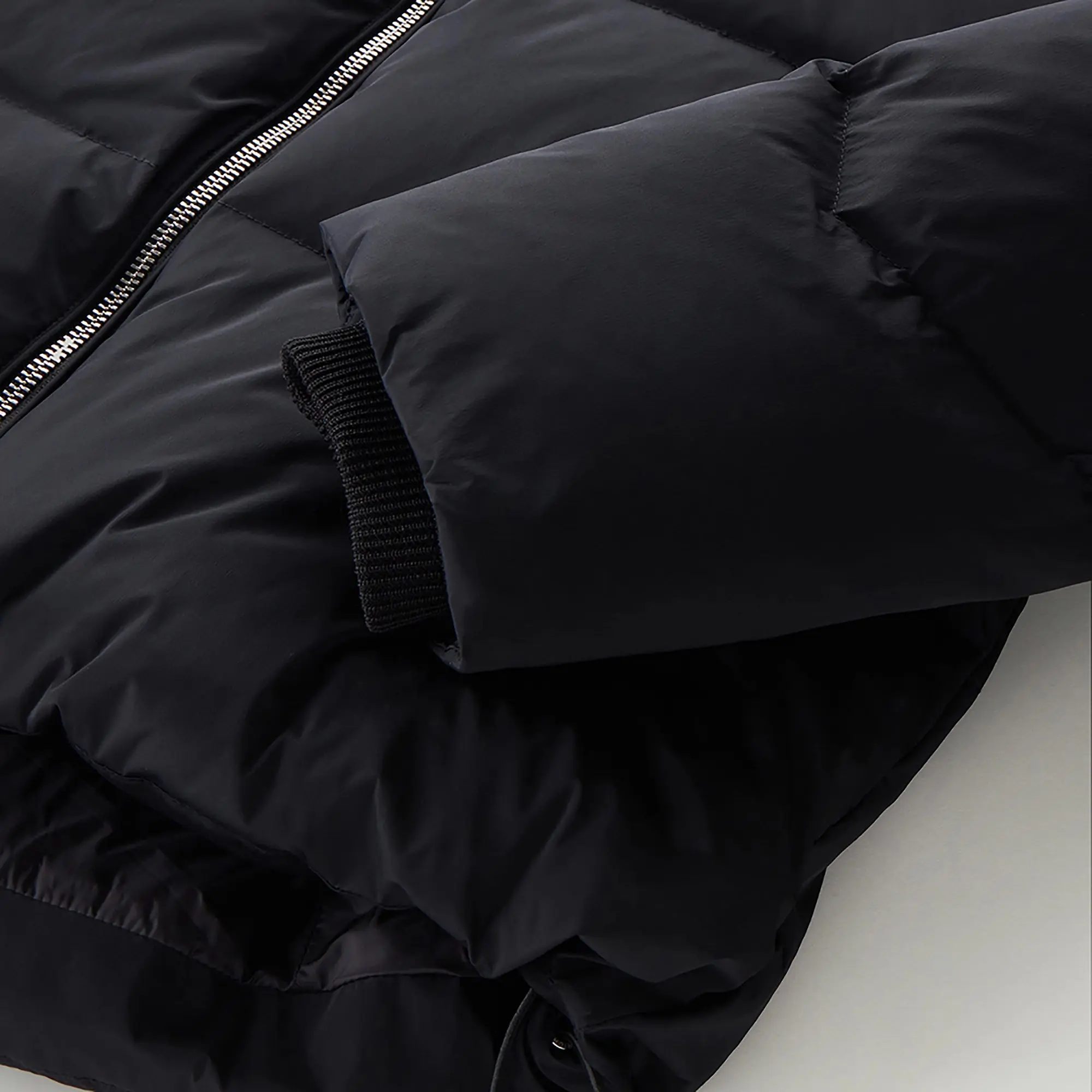 Product image 9 of 10 of Woolrich Women's Short Alsea Down Puffer Jacket - Black