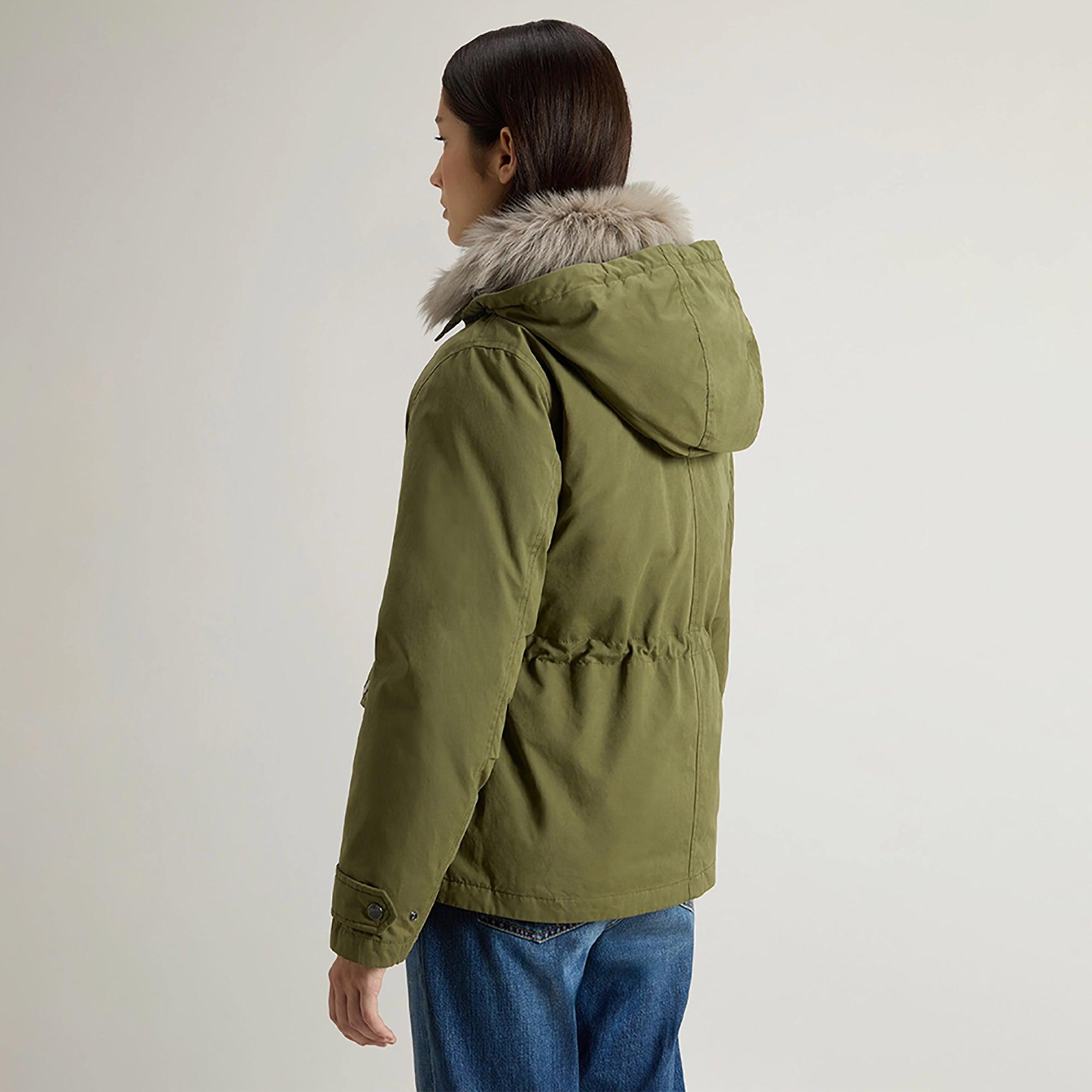 Woolrich Women's Short Arctic Parka - Greenstone | British Attire