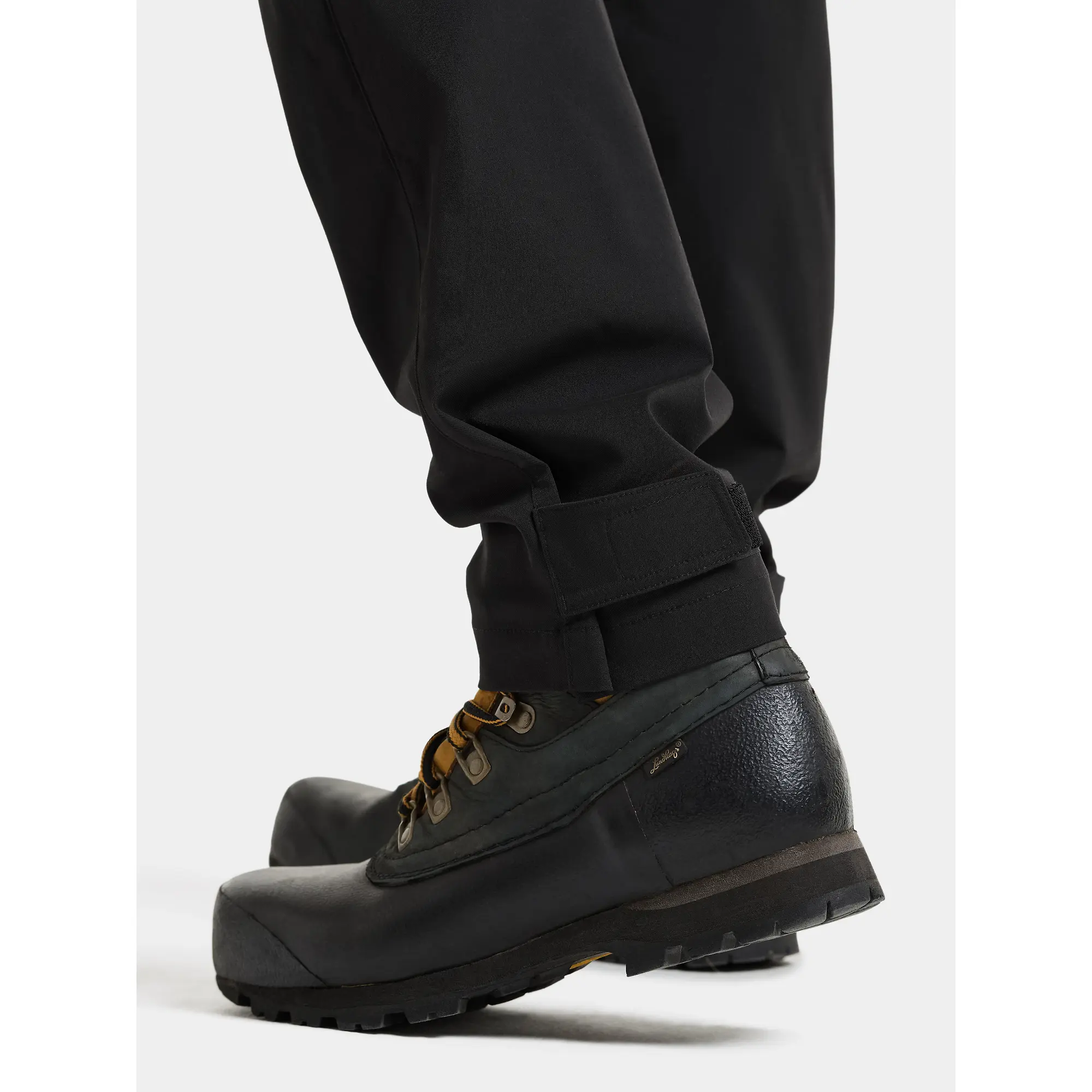 Product image 9 of 9 of Didriksons Men's Ayak Pants - Black
