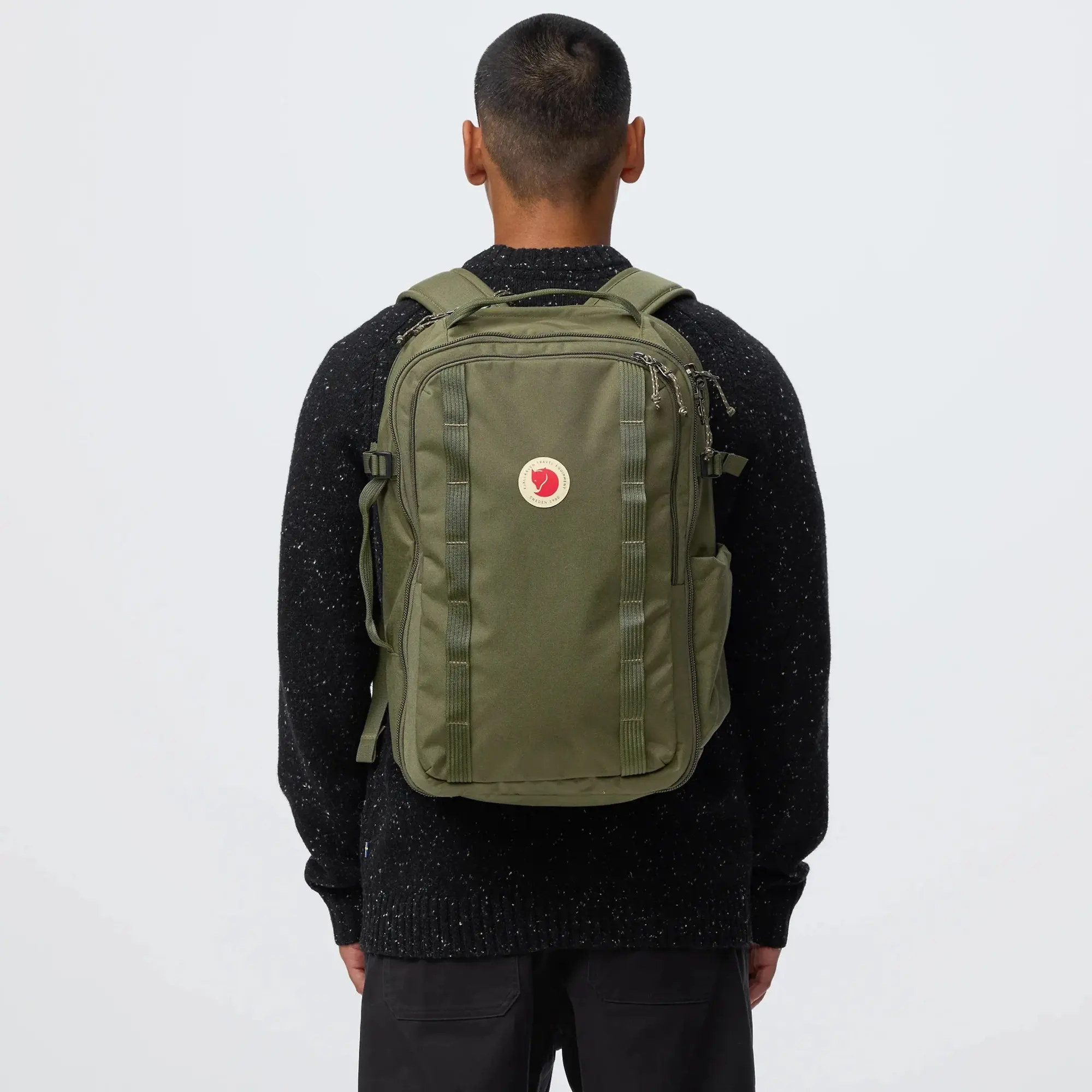Product image 4 of 8 of Fjällräven Färden Carry-On Pack 30L - Navy