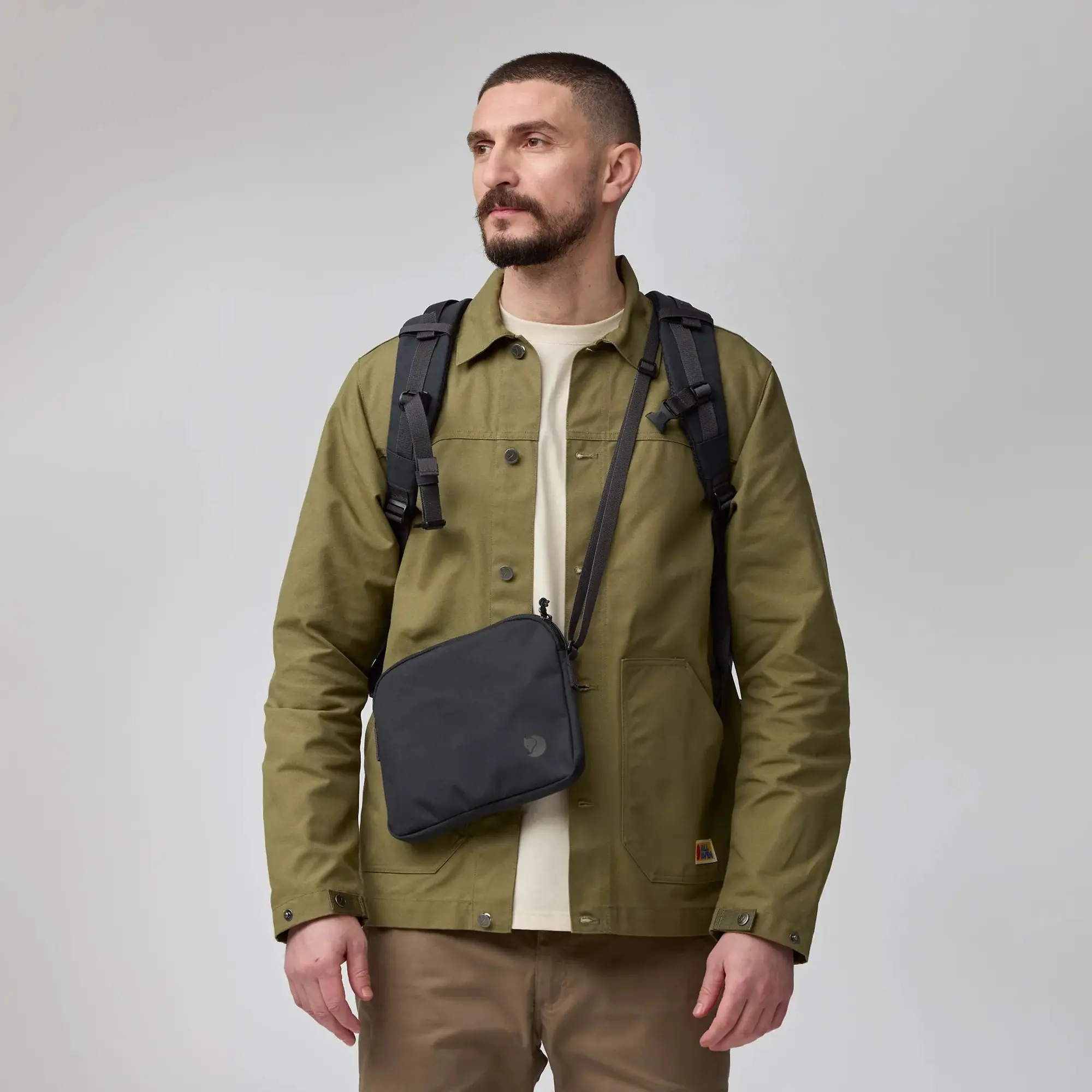 Product image 5 of 21 of Fjällräven Färden Carry-On Pack 42L - Coal Black