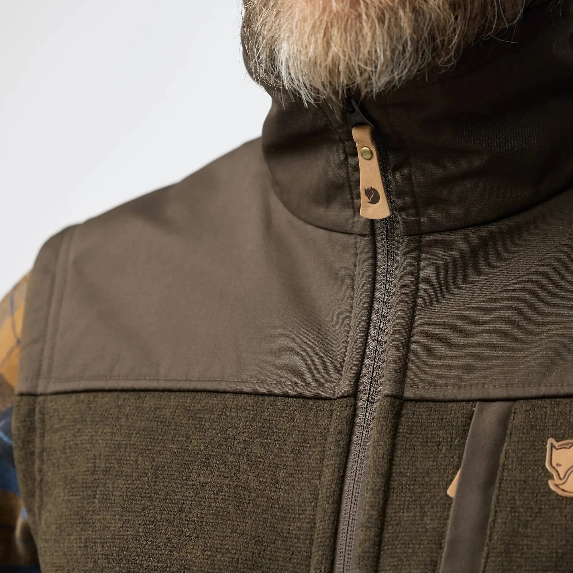 Product image 9 of 9 of Fjällräven Men's Buck Fleece Vest - Dark Olive