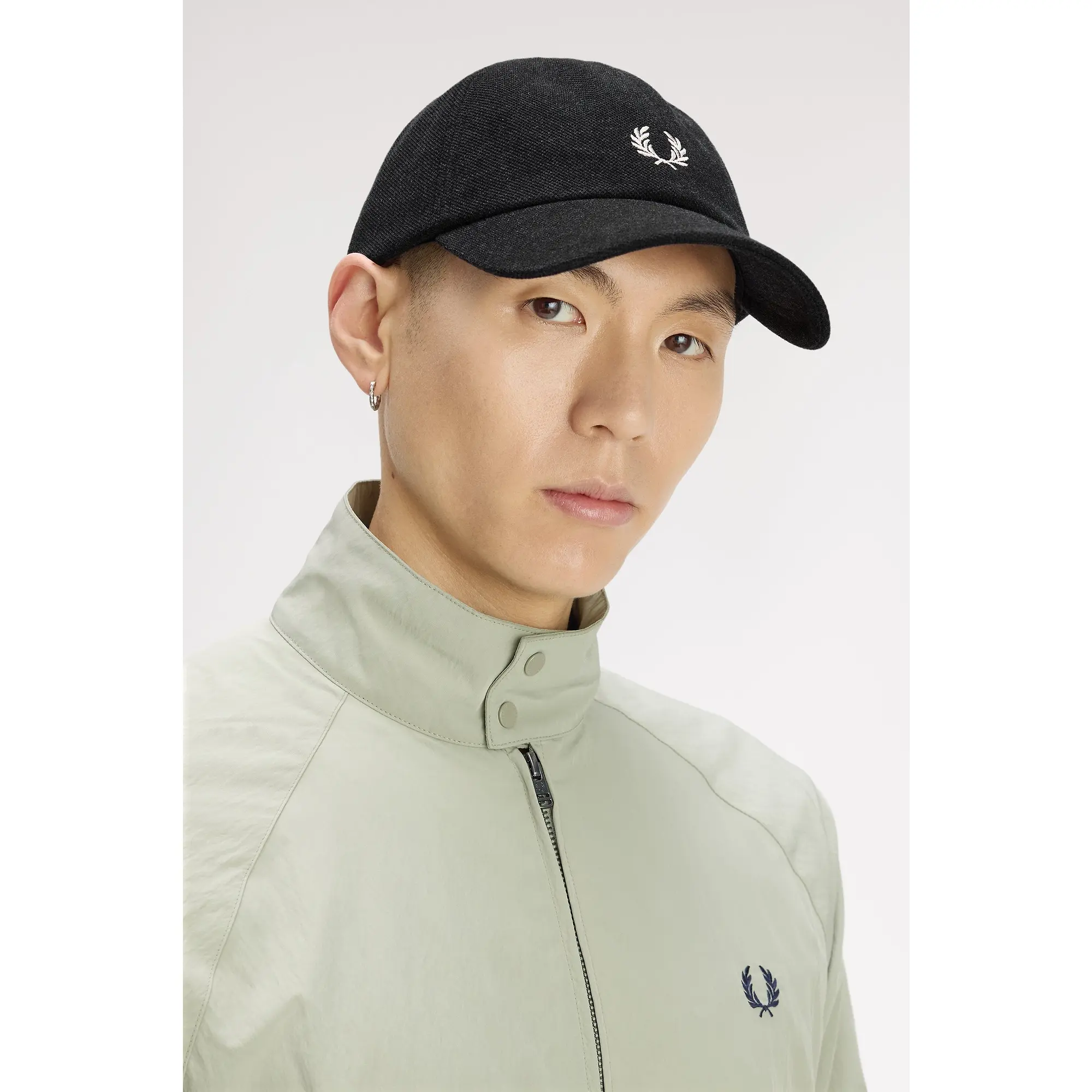 Product image 4 of 6 of Fred Perry Piqué Classic Cap - Charcoal Marl / Ecru / Ecru