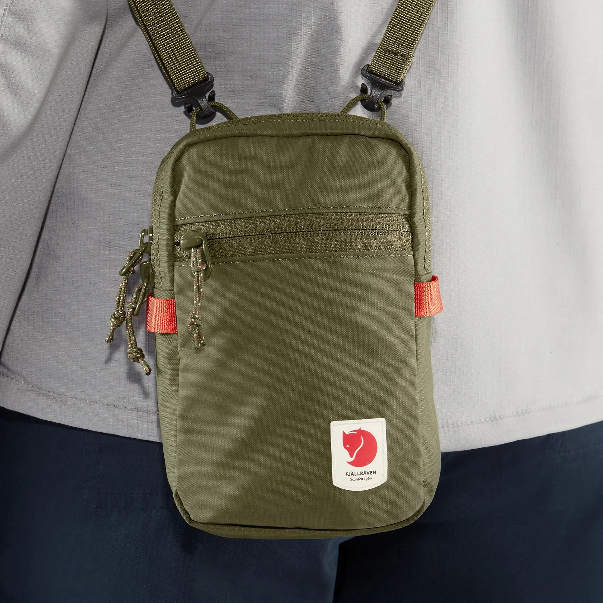Product image 6 of 12 of Fjällräven High Coast Pocket Bag - Mountain Green