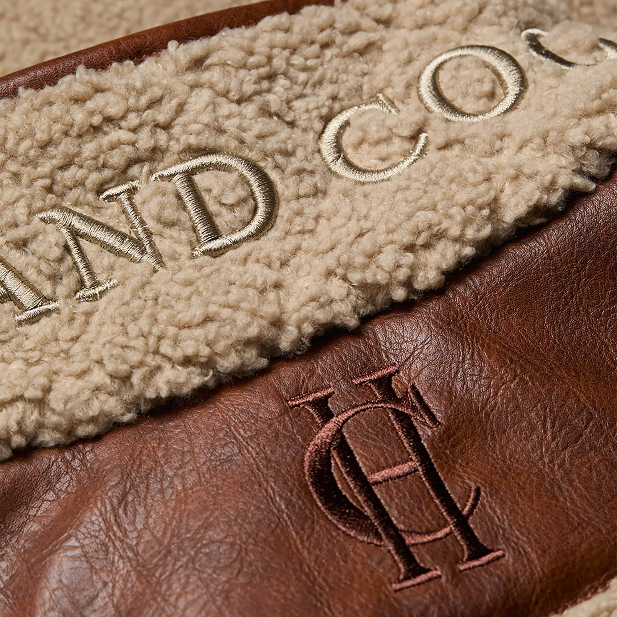 Product image 7 of 12 of Holland Cooper Women's Country Fleece Jacket - Natural Borg