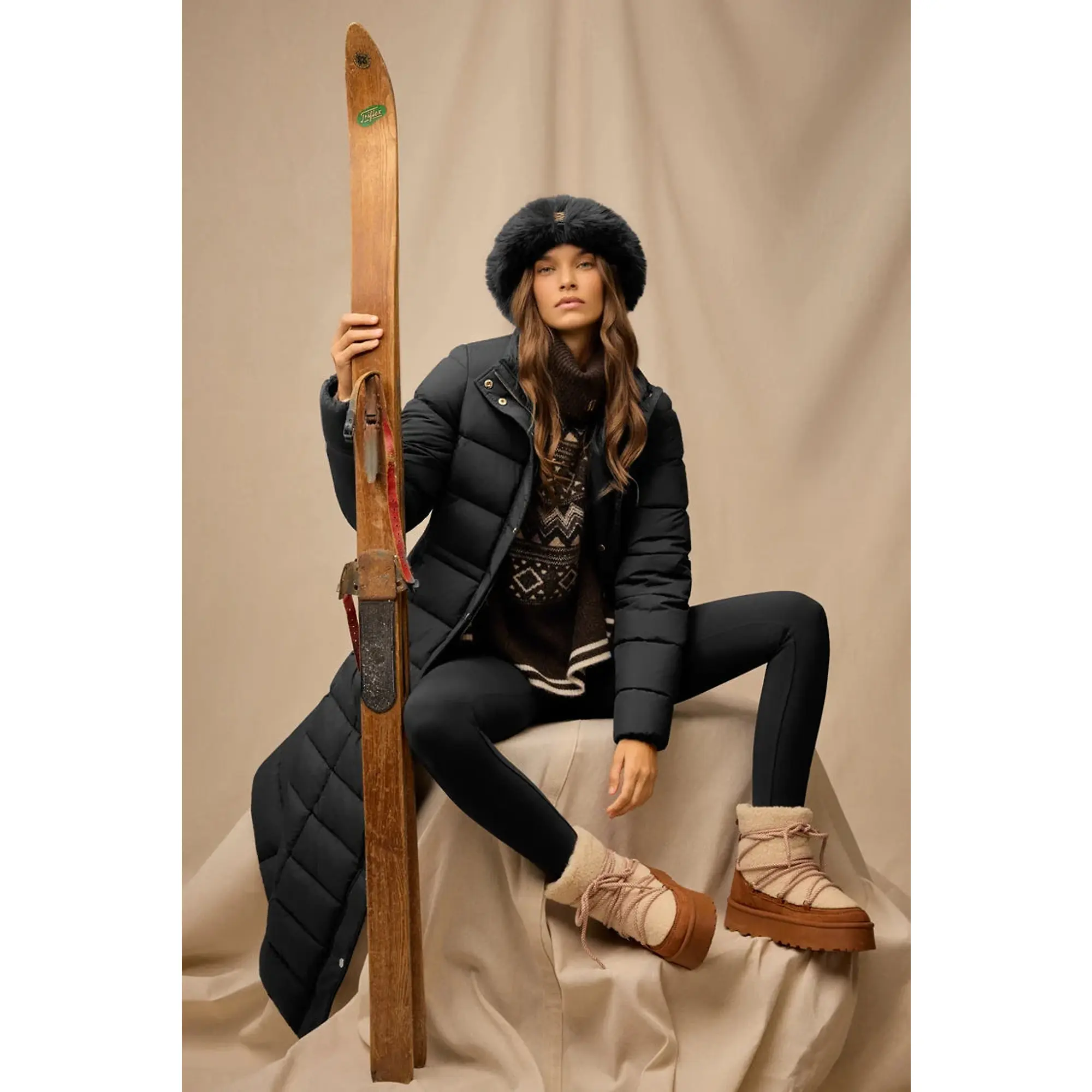 Product image 7 of 11 of Holland Cooper Women's Milton Longline Coat - Black