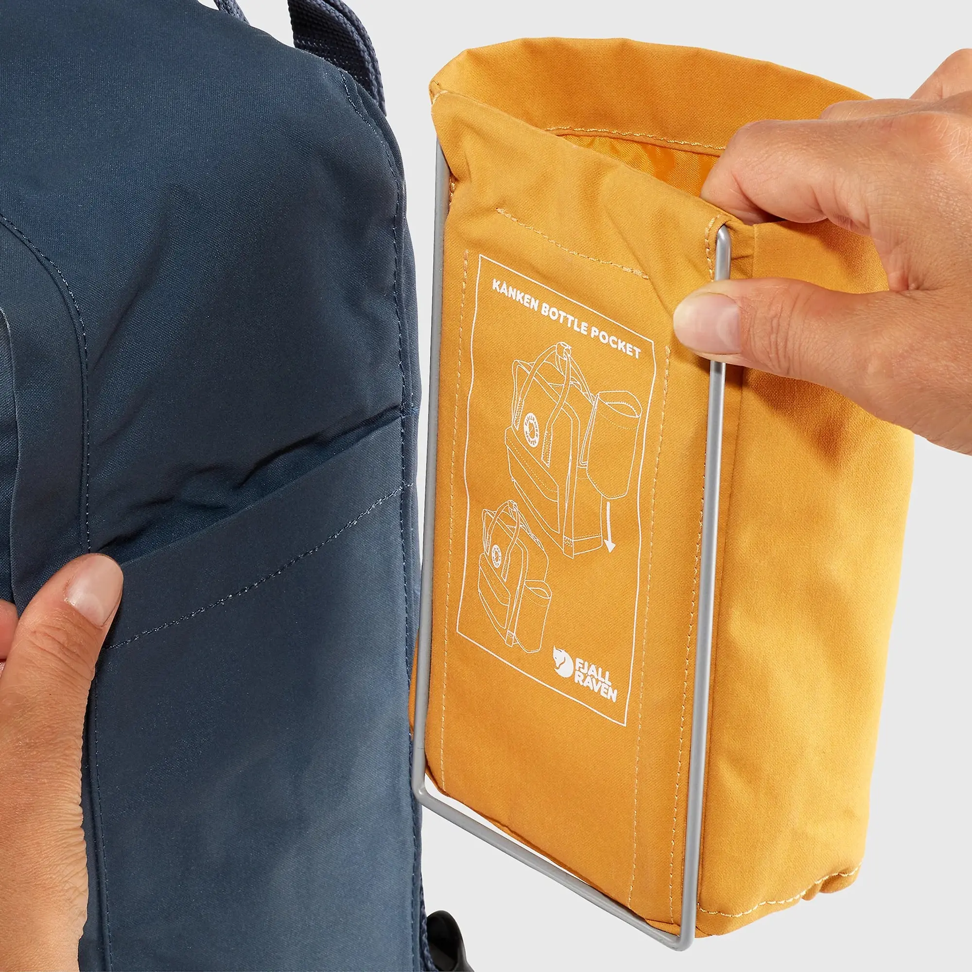 Product image 7 of 10 of Fjällräven Kånken Bottle Pocket - Navy
