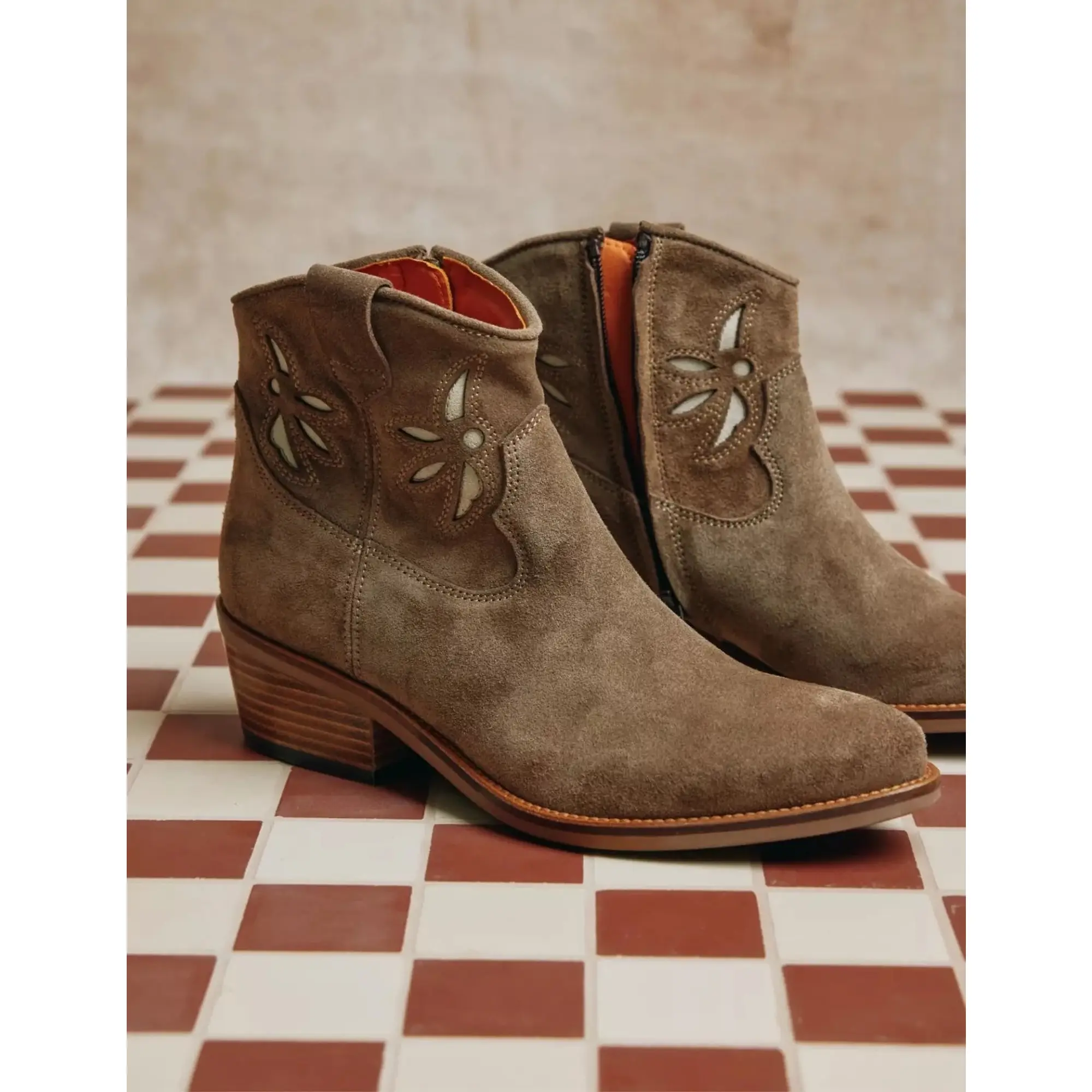 Product image 3 of 7 of Penelope Chilvers Women's Cassidy Jasmine Boots - Sesame