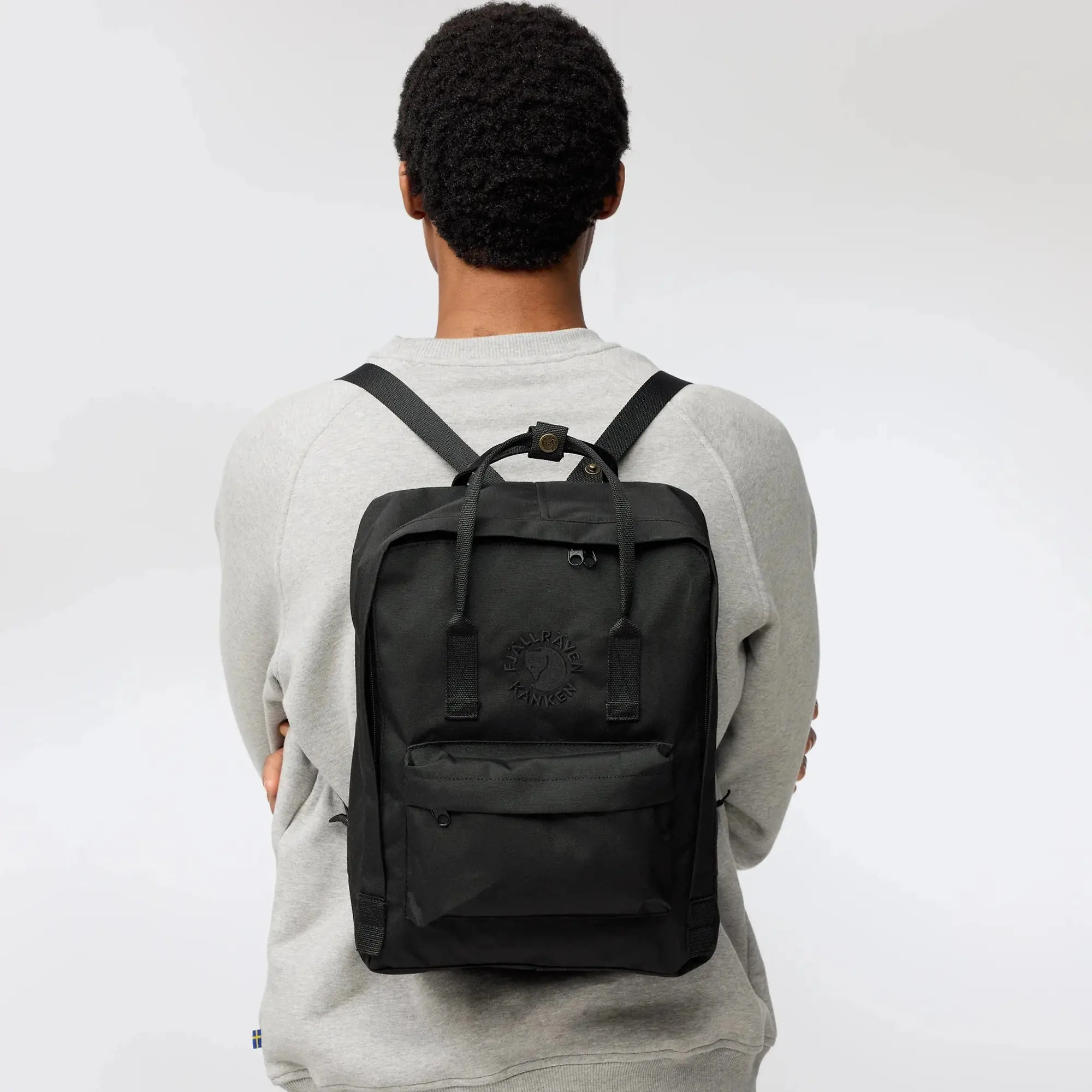 Product image 4 of 6 of Fjällräven Re-Kånken Backpack 16L - Navy