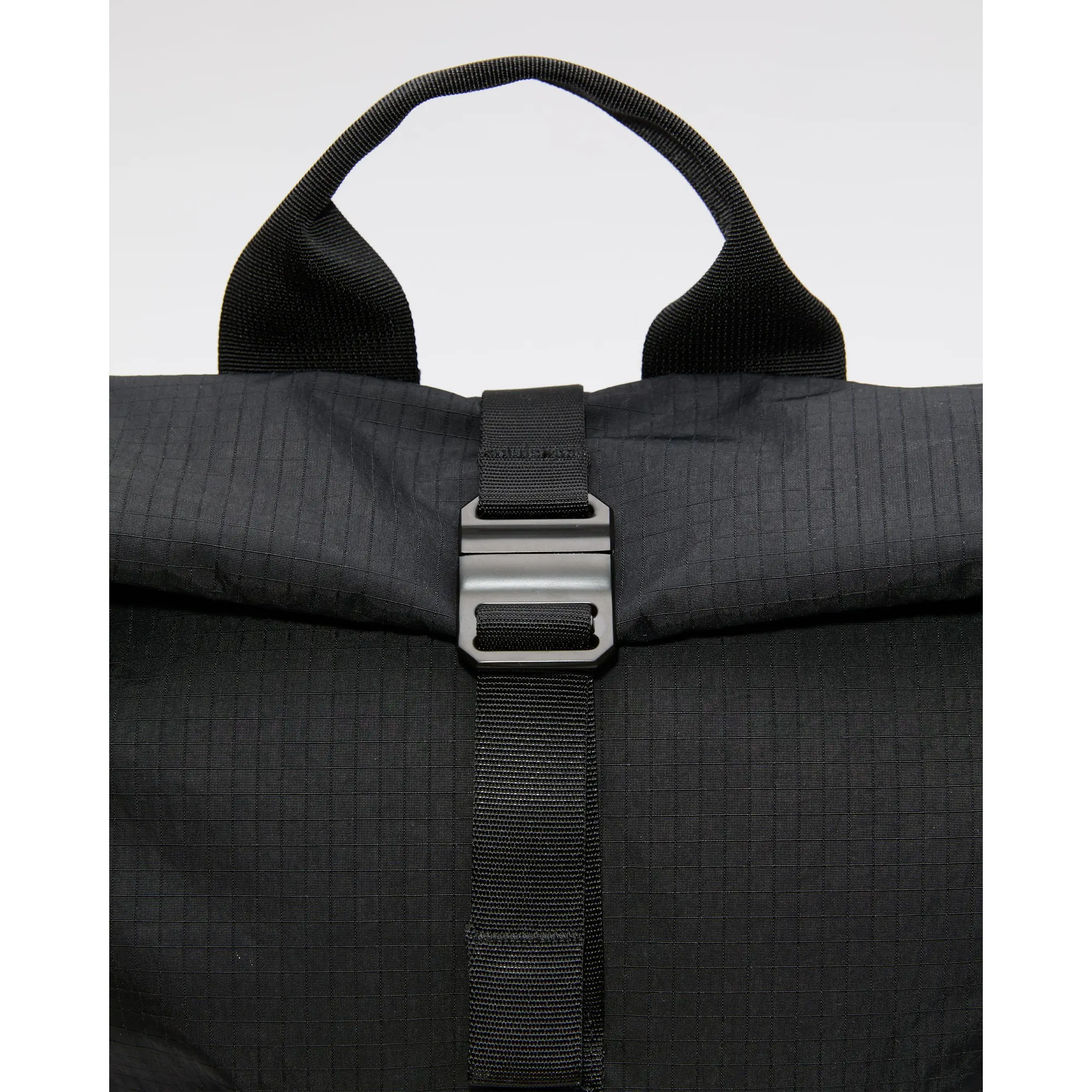 Product image 4 of 7 of Sandqvist Grid Rolltop Backpack 16" - Black