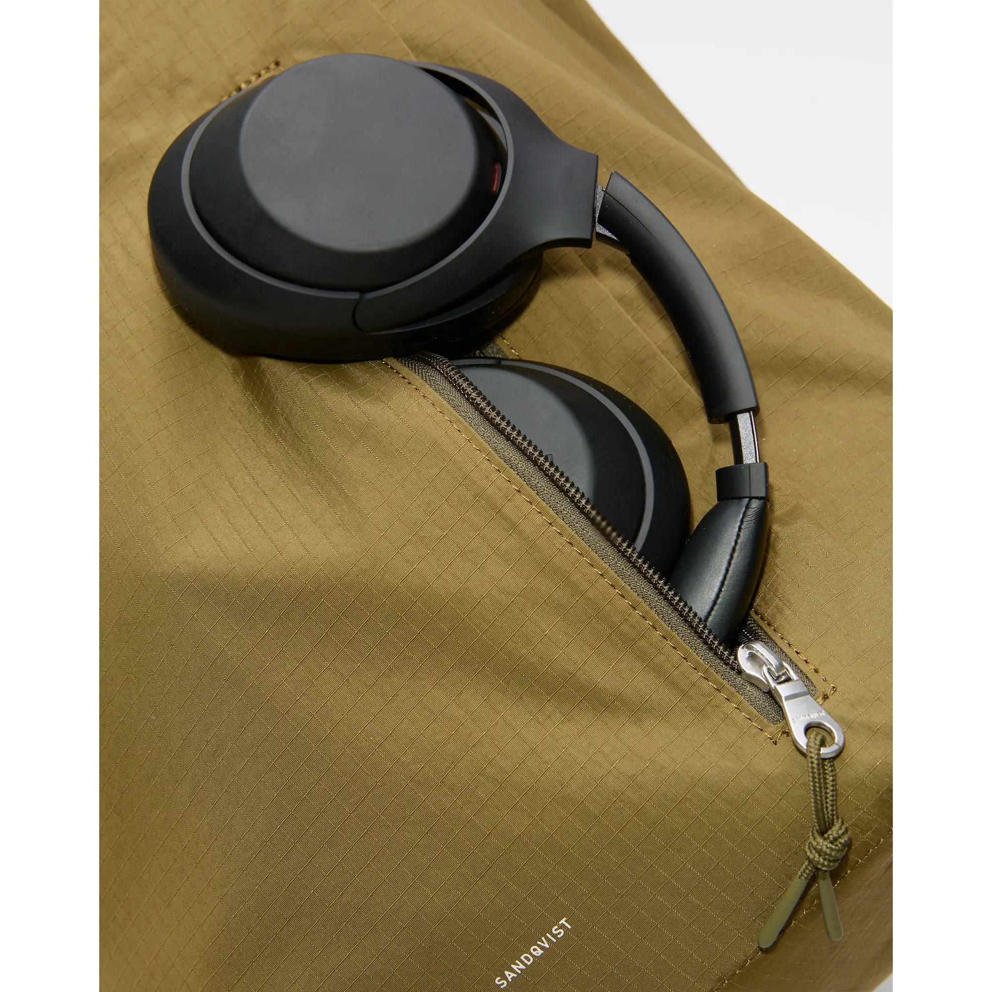 Product image 5 of 8 of Sandqvist Grid Rolltop Backpack 16" - Military Olive