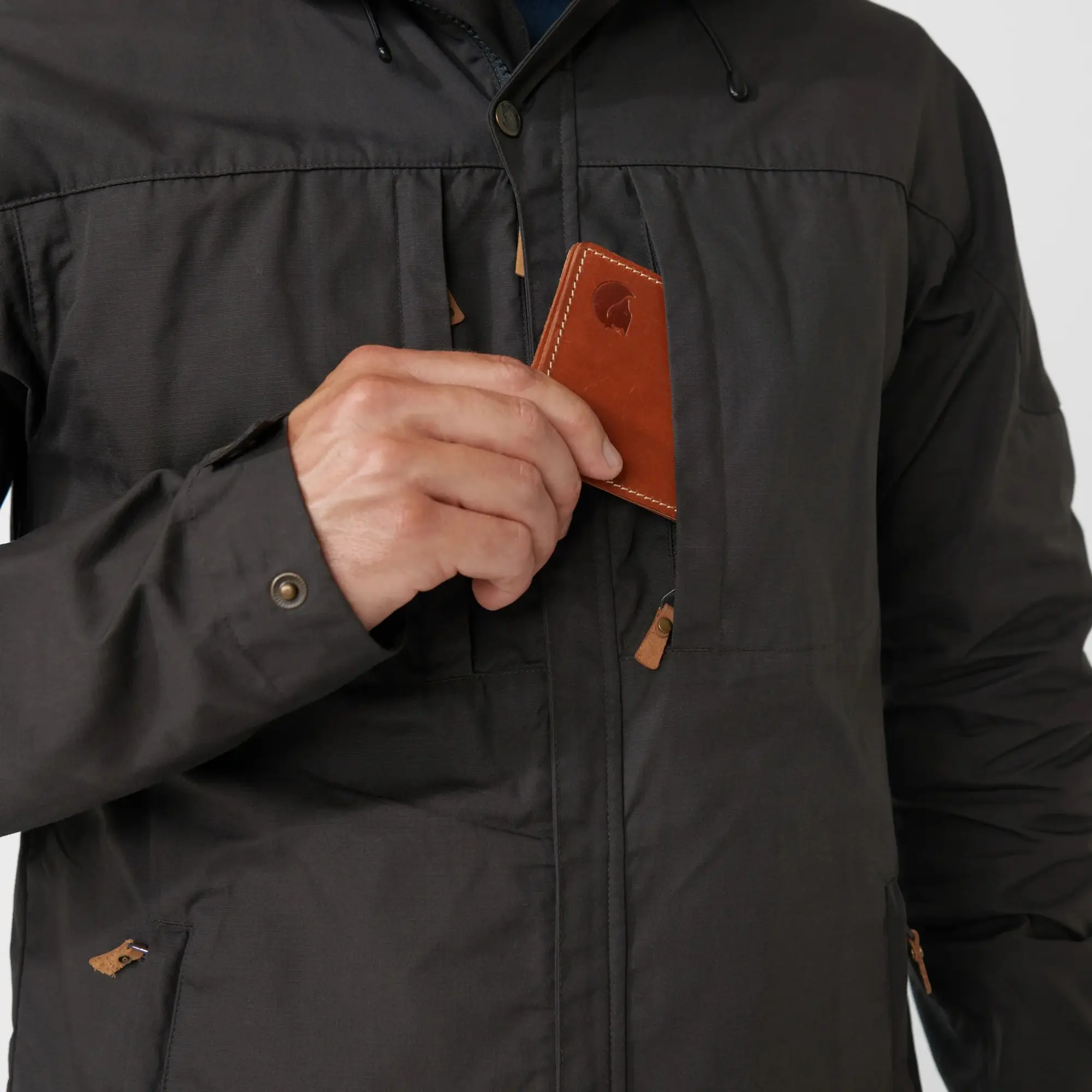 Product image 9 of 10 of Fjällräven Men's Skogsö Jacket - Dark Navy
