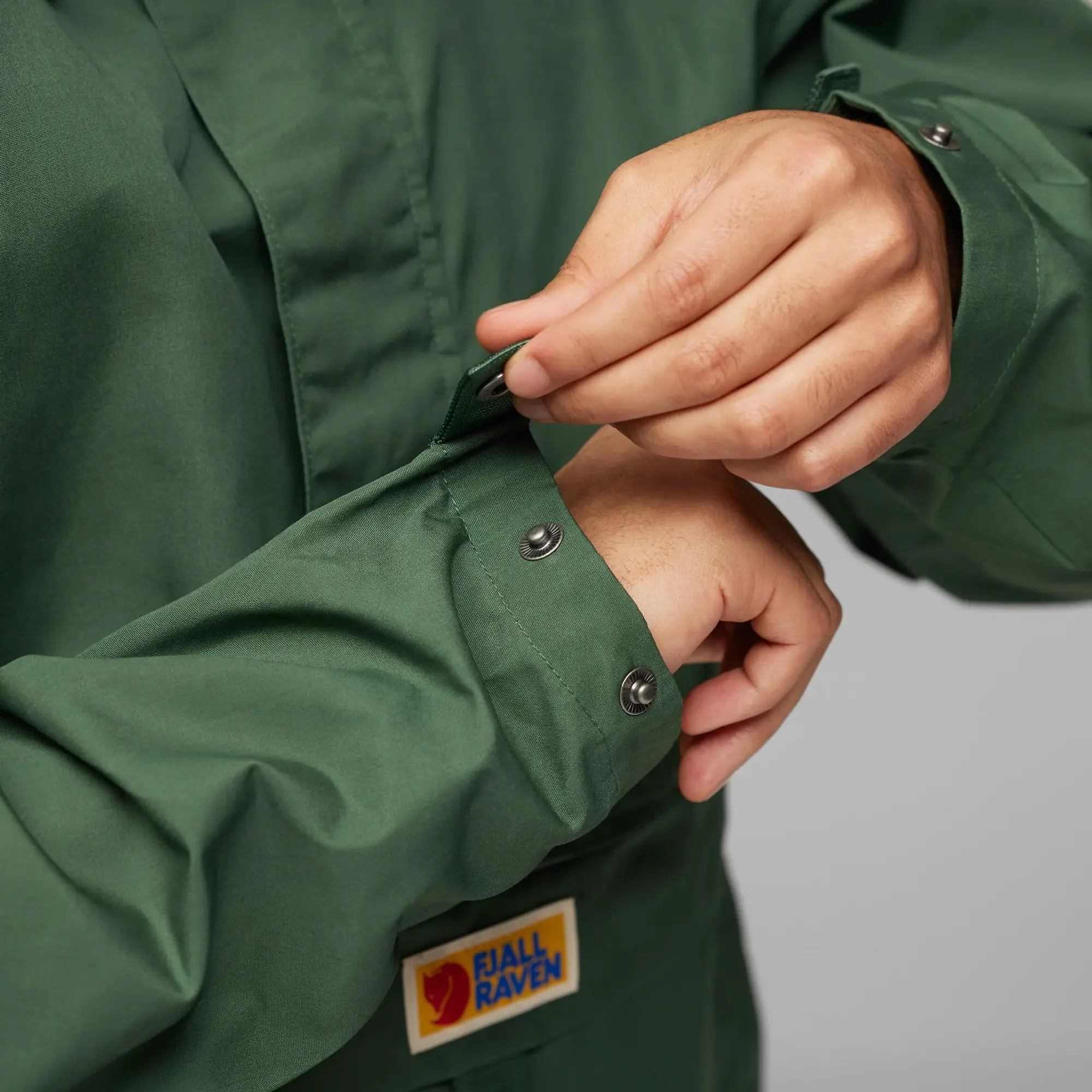 Product image 9 of 16 of Fjällräven Men's Vardag Anorak - Deep Forest