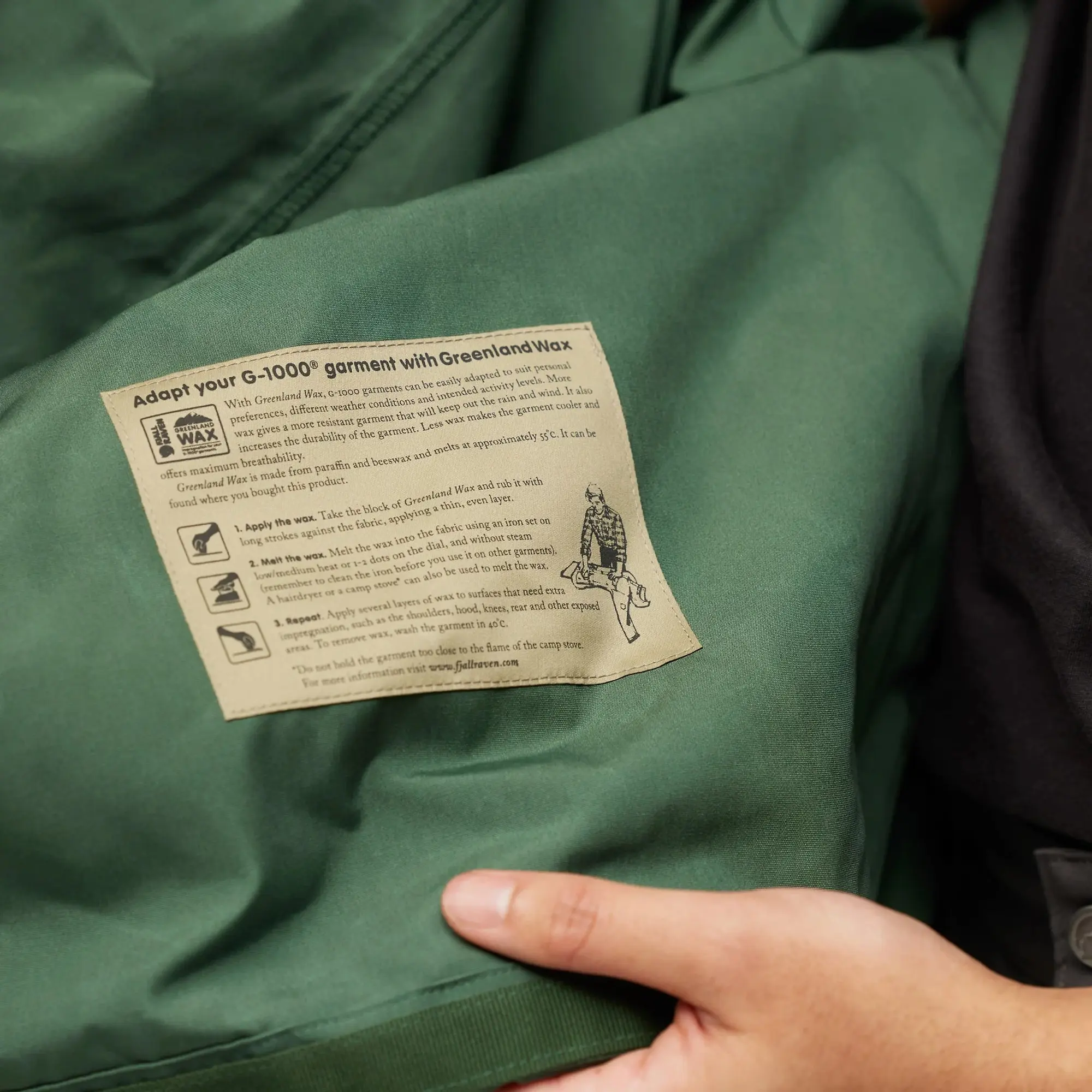 Product image 11 of 16 of Fjällräven Men's Vardag Anorak - Deep Forest