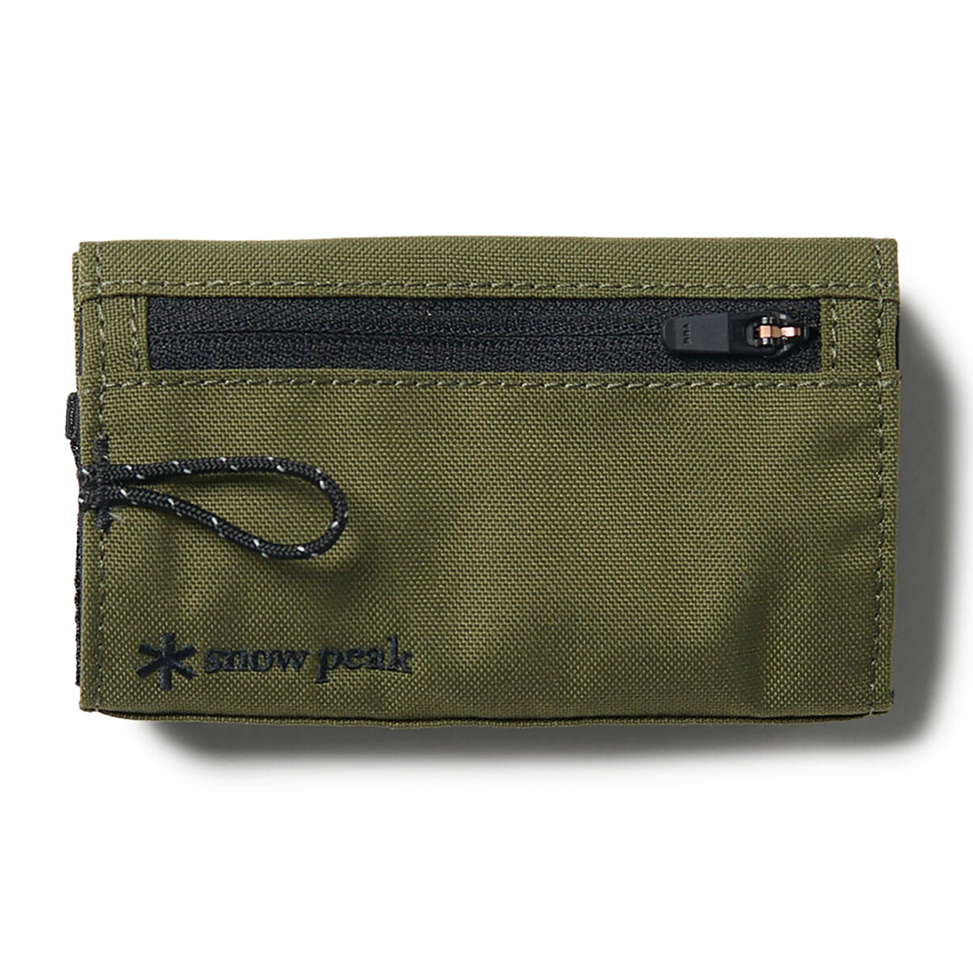 Product image 1 of 4 of Snow Peak Everyday Use Smart Wallet - Olive