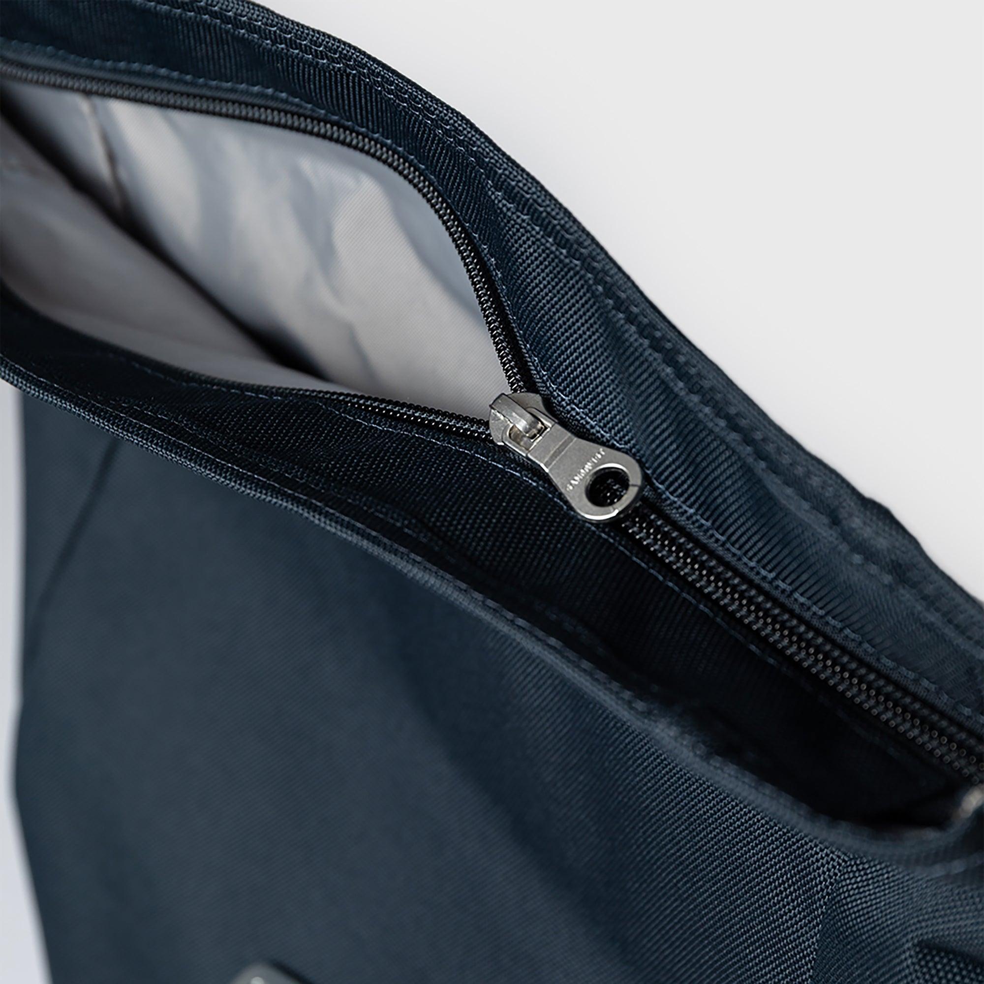 Product image 6 of 10 of Sandqvist Icon Rolltop Backpack M 23L 14" - Navy/Black