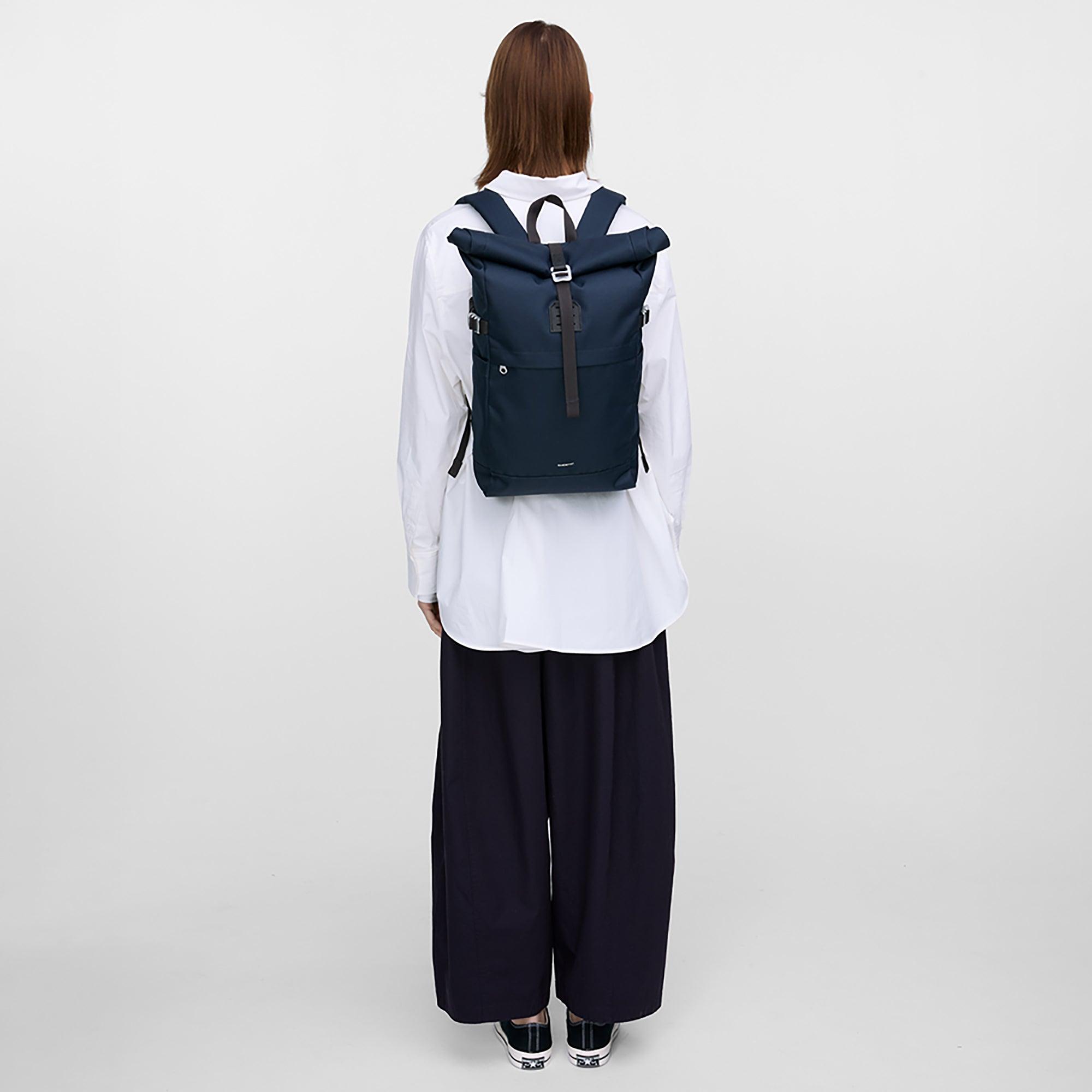 Product image 9 of 10 of Sandqvist Icon Rolltop Backpack M 23L 14" - Navy/Black