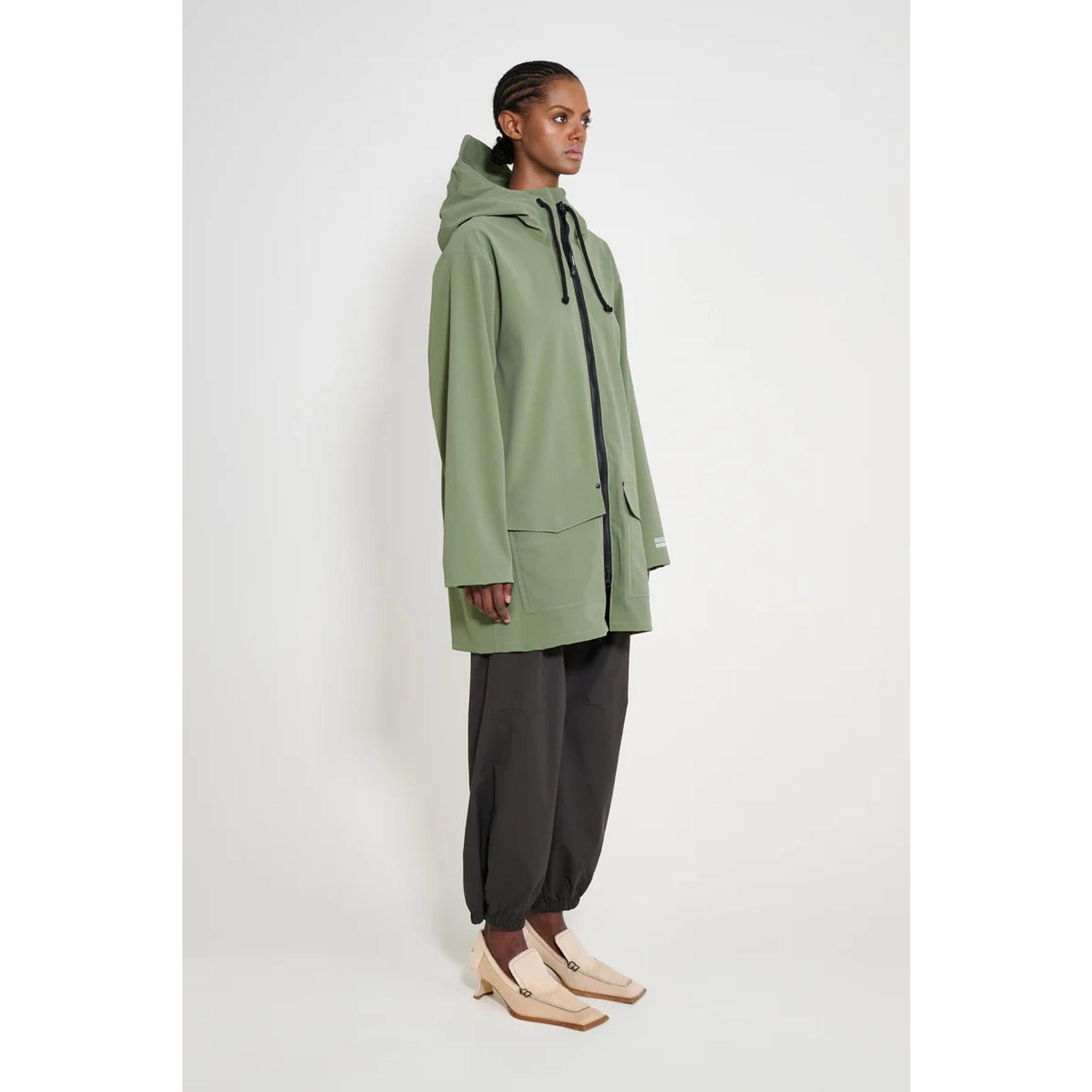 Product image 3 of 8 of Stutterheim Stockholm Lightweight Patch Raincoat - Matte Dry Green