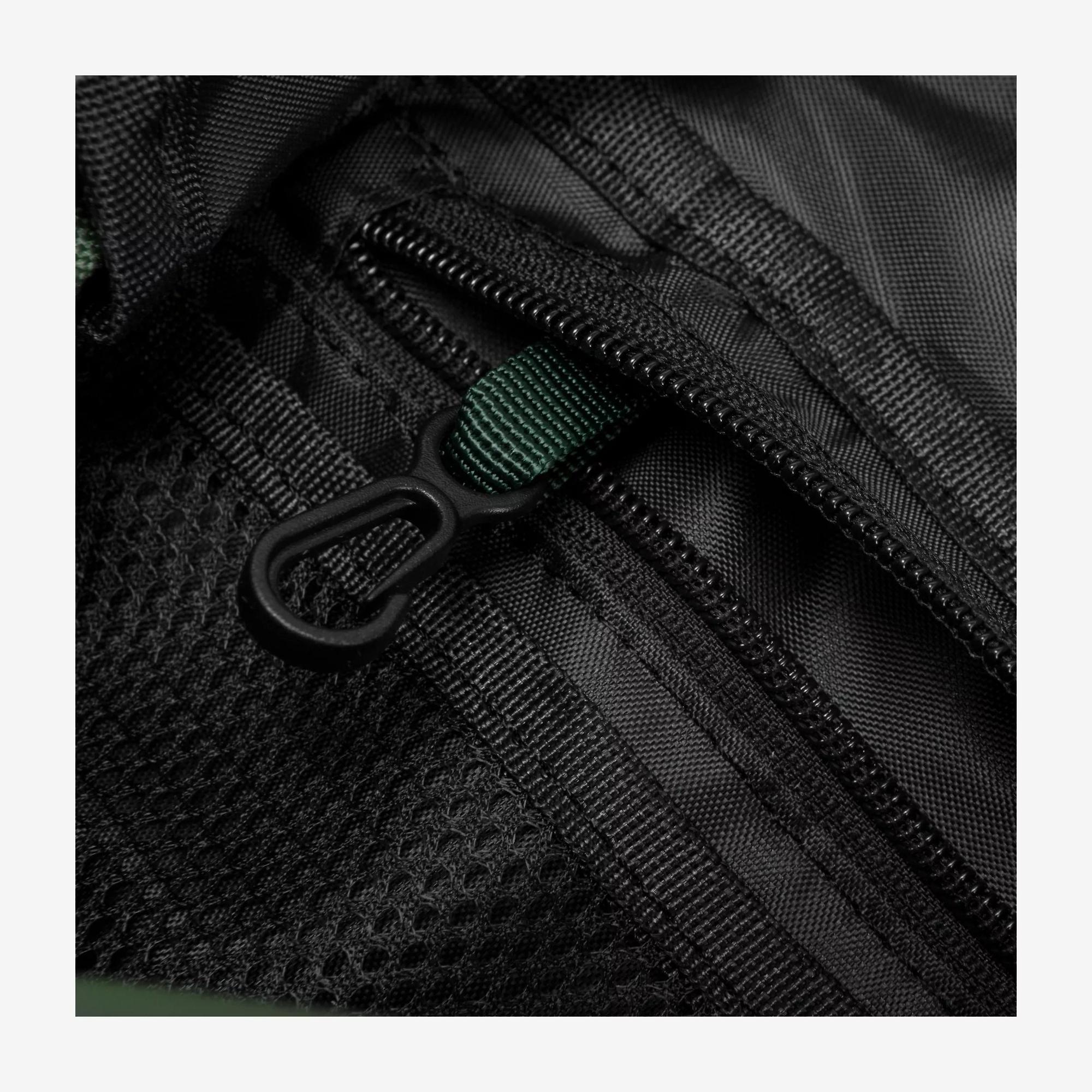 Product image 8 of 9 of Elliker Angram Washbag 4L - Green