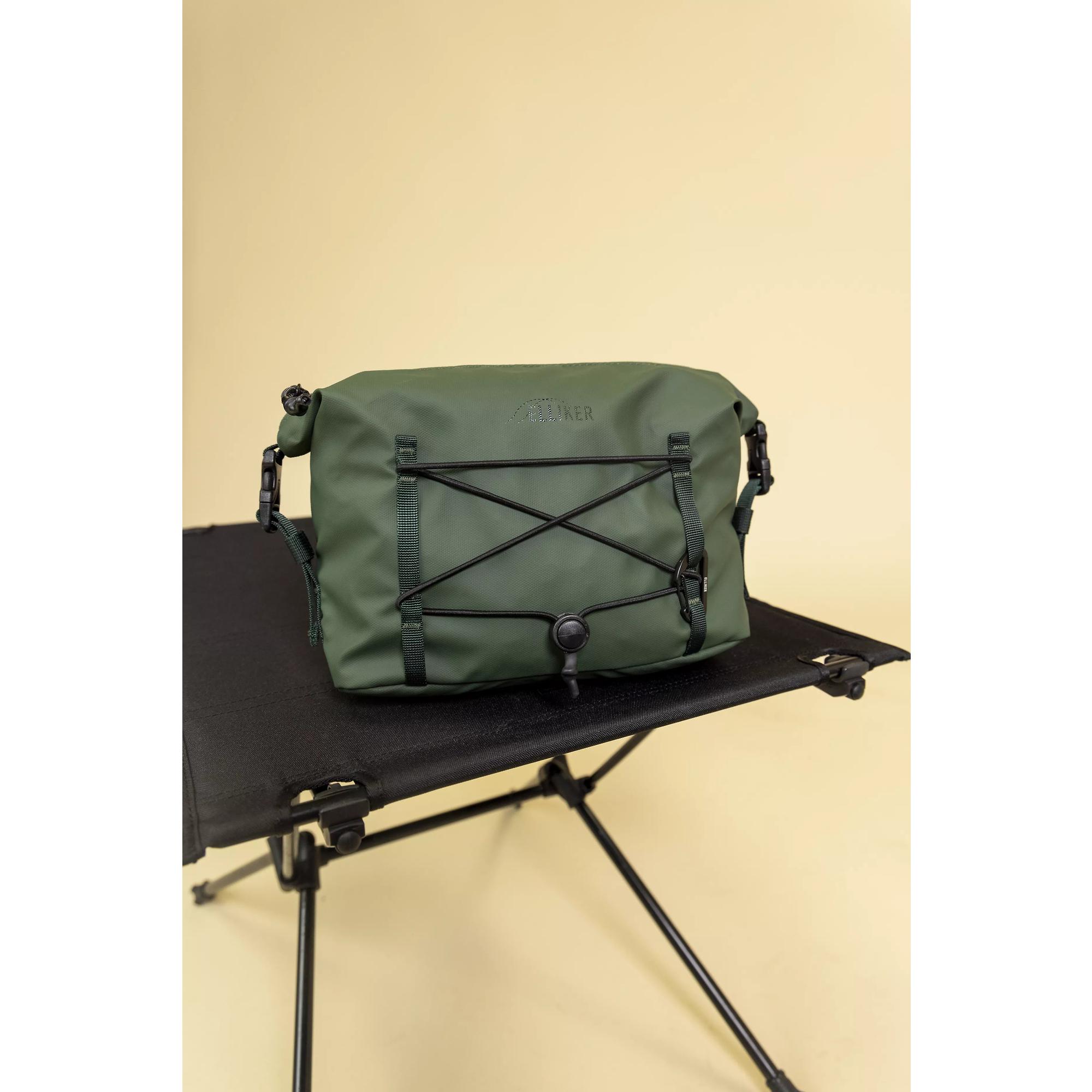 Product image 3 of 9 of Elliker Angram Washbag 4L - Green