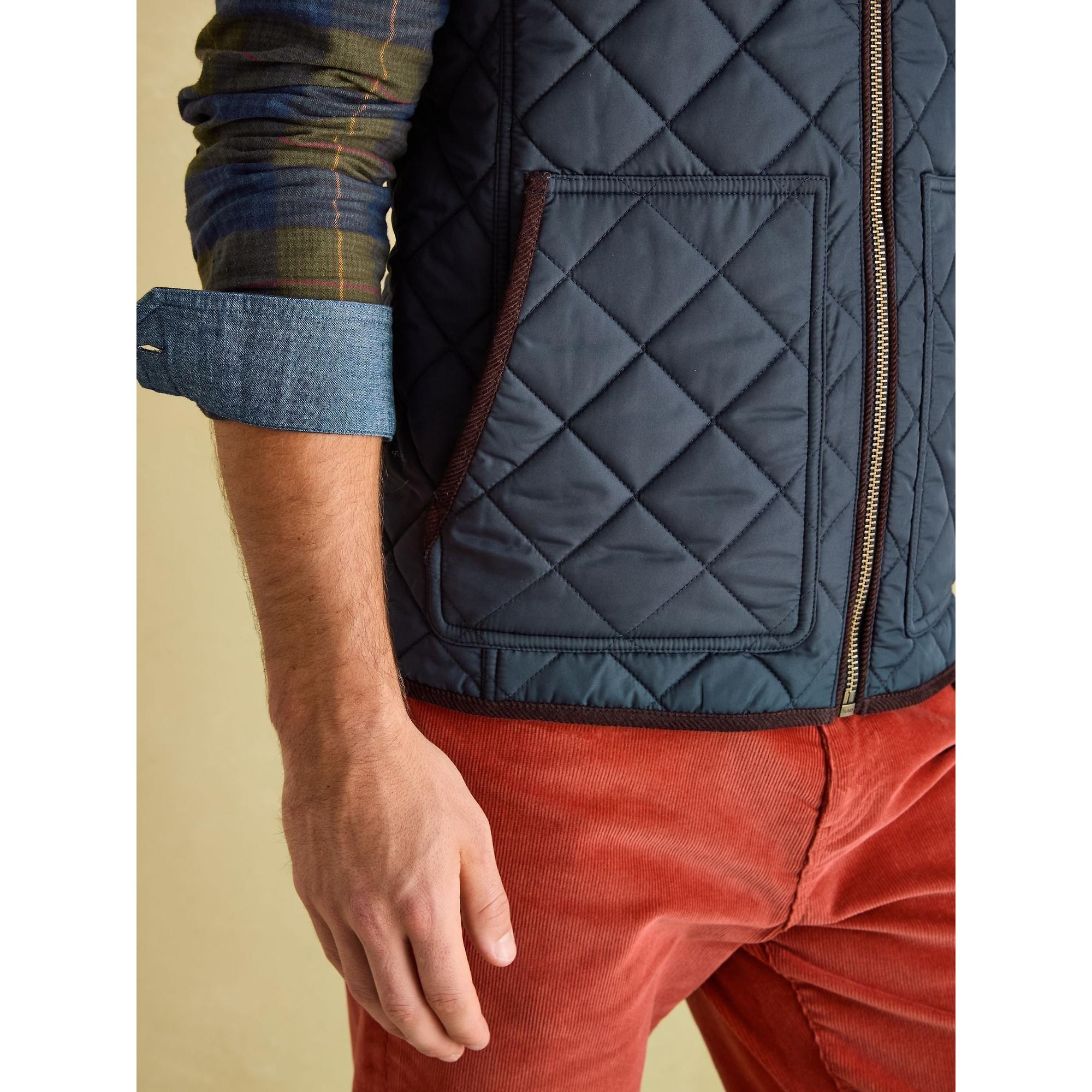 Product image 7 of 11 of Joules Men's Maynard Diamond Quilted Gilet Gilet - Navy