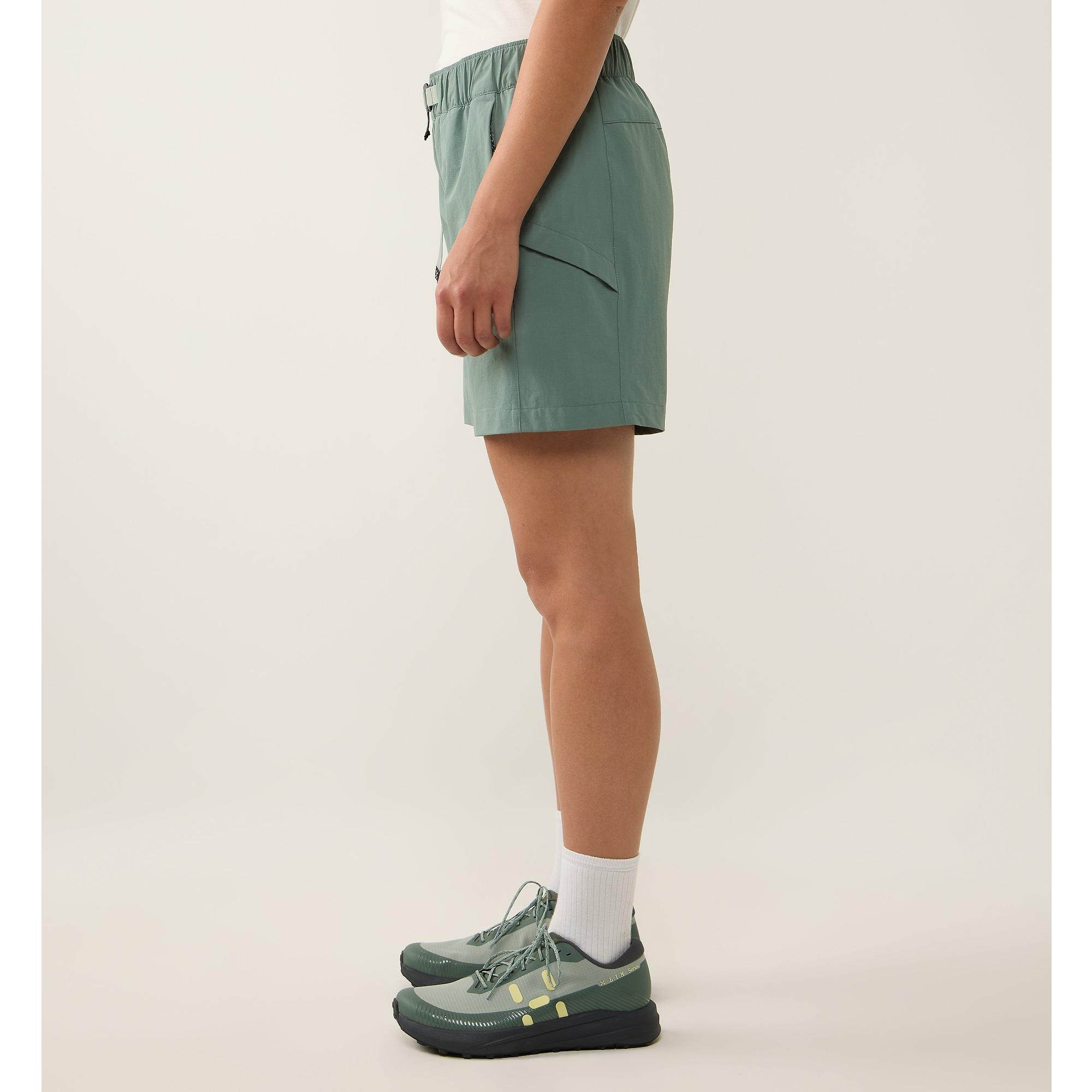 Product image 4 of 9 of Haglöfs Women's Hede Shorts - Chlorophyll Green