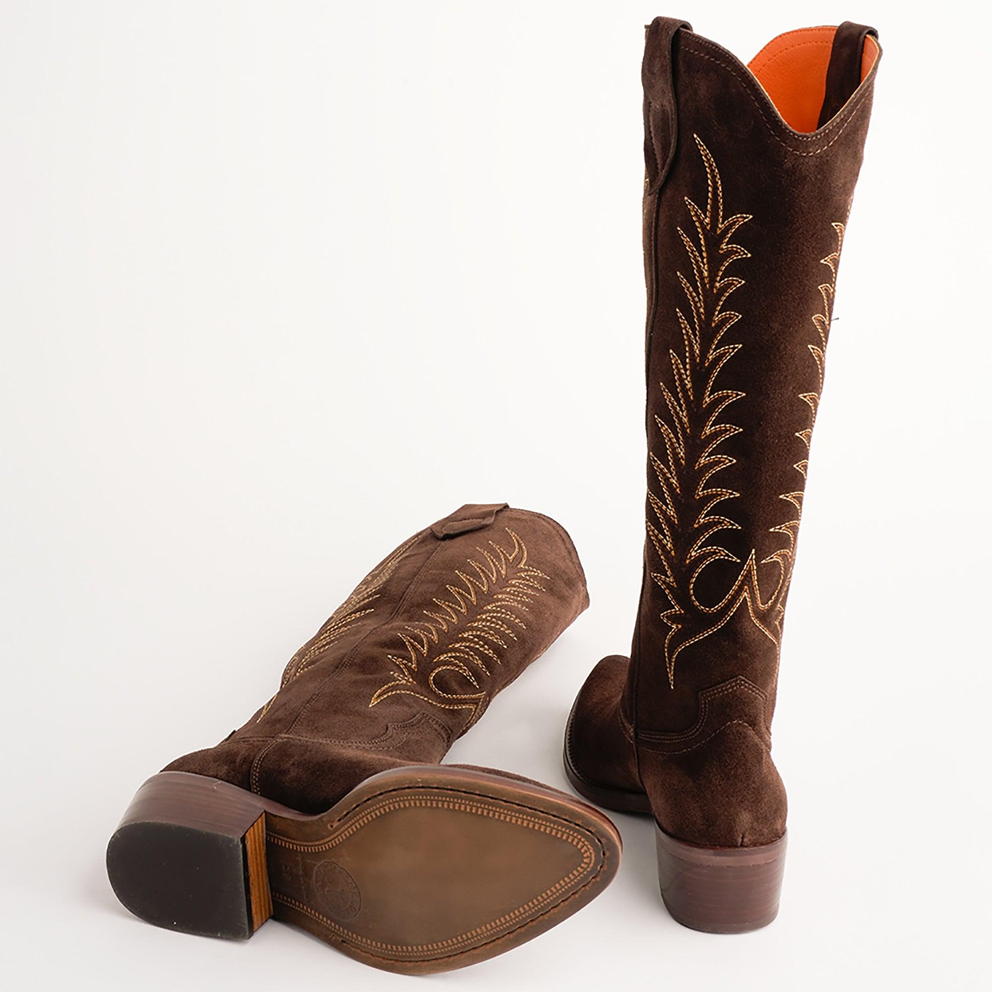 Product image 4 of 5 of Penelope Chilvers Women's Blanca Suede Embroidered Boots - Bitter Chocolate