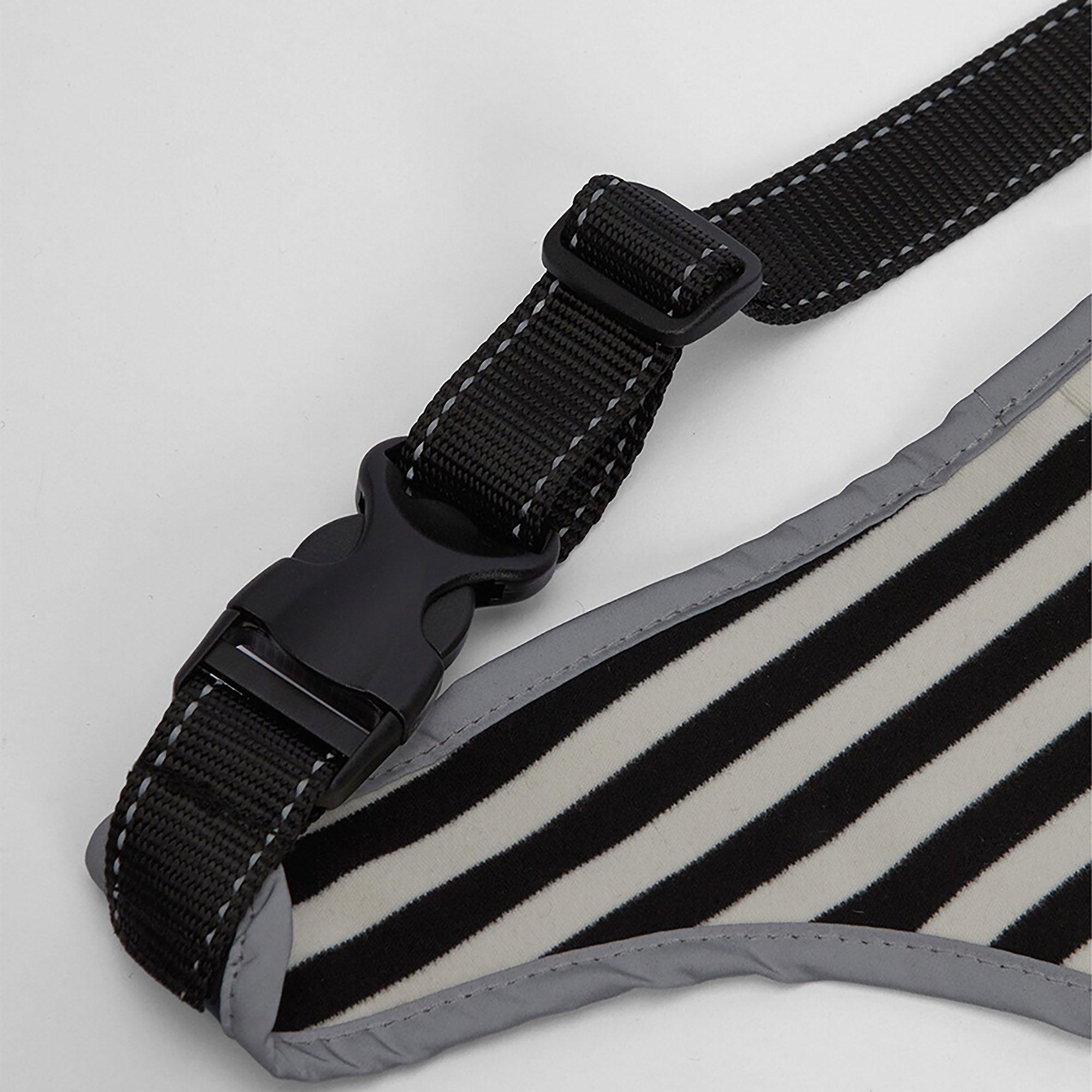 Product image 7 of 7 of Barbour Evie Waterproof Dog Coat - Dark Navy