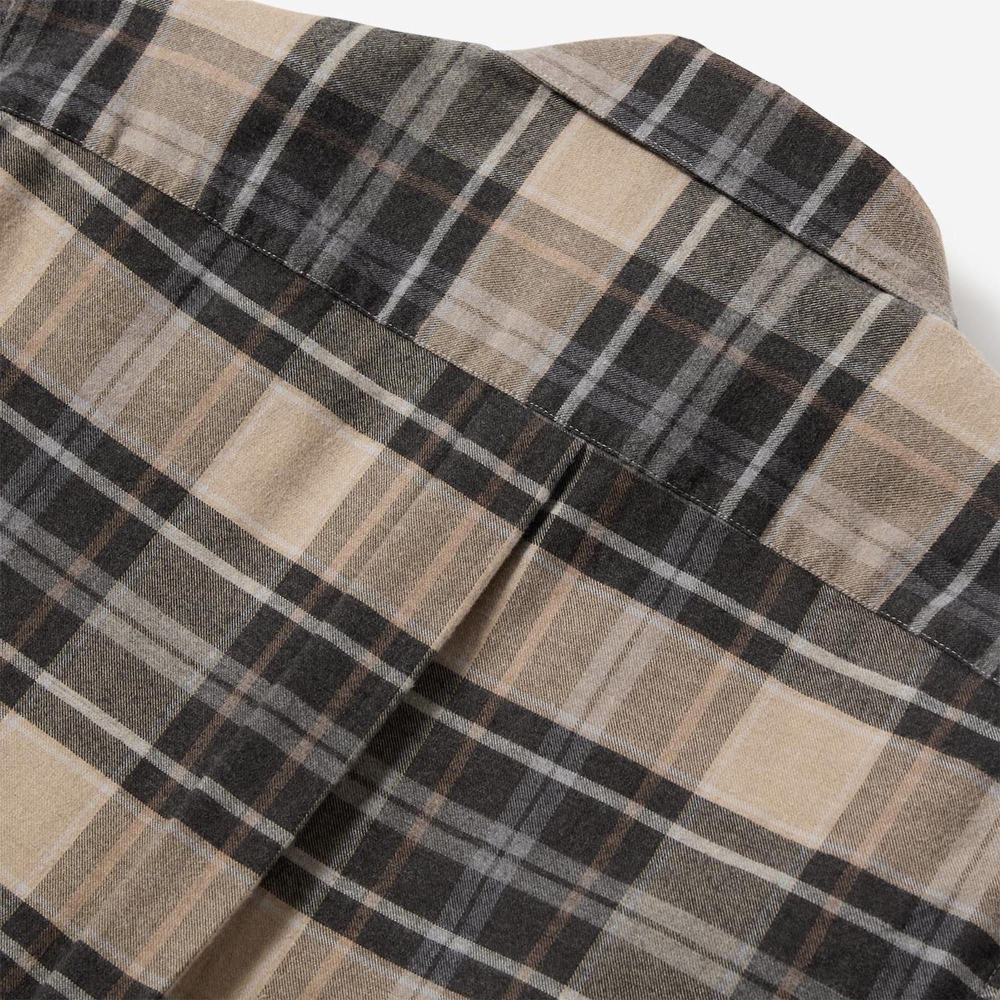 Product image 9 of 10 of Oliver Sweeney Men's Censo Shirt - Camel/Navy