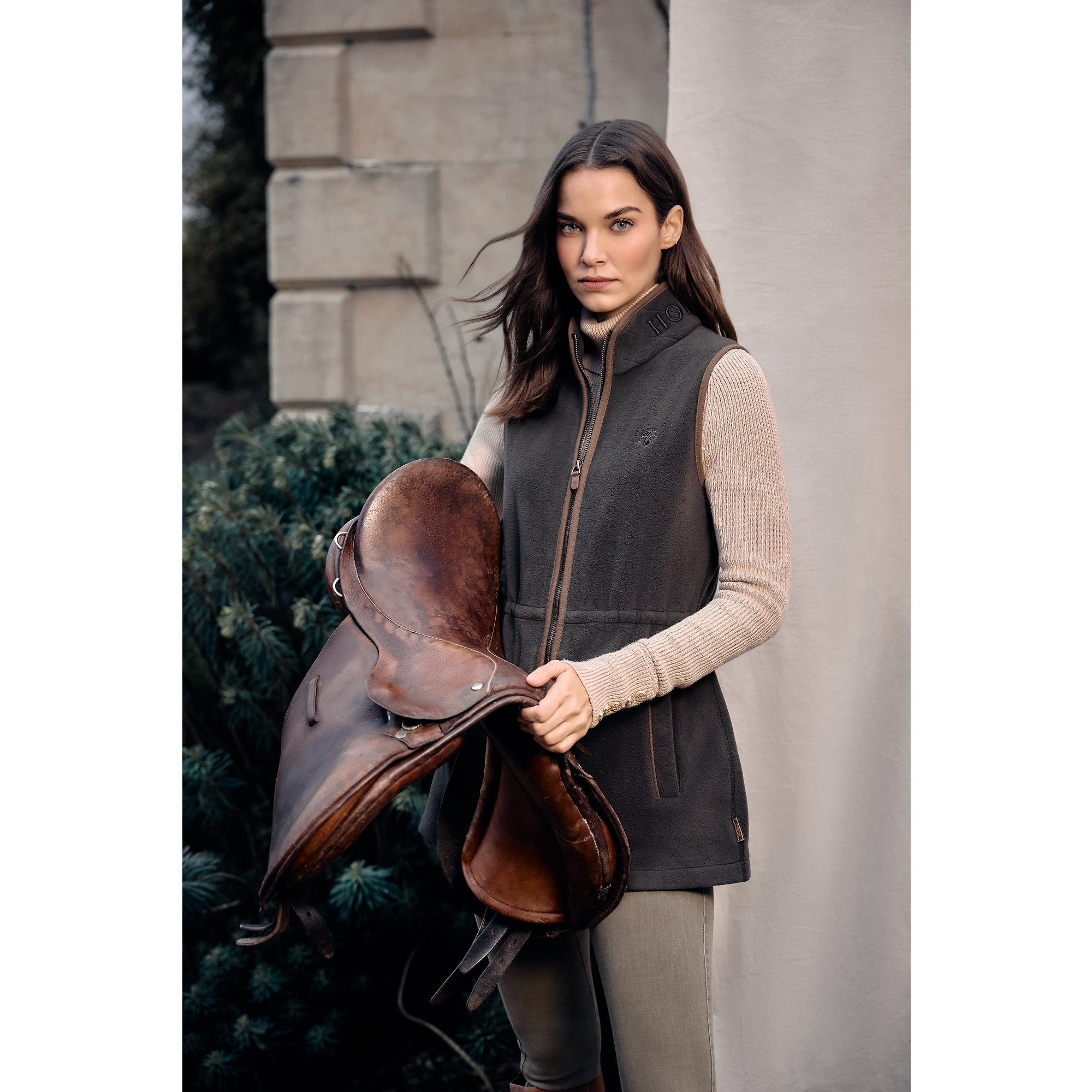 Product image 2 of 10 of Holland Cooper Women's Country Longline Fleece Gilet - Khaki