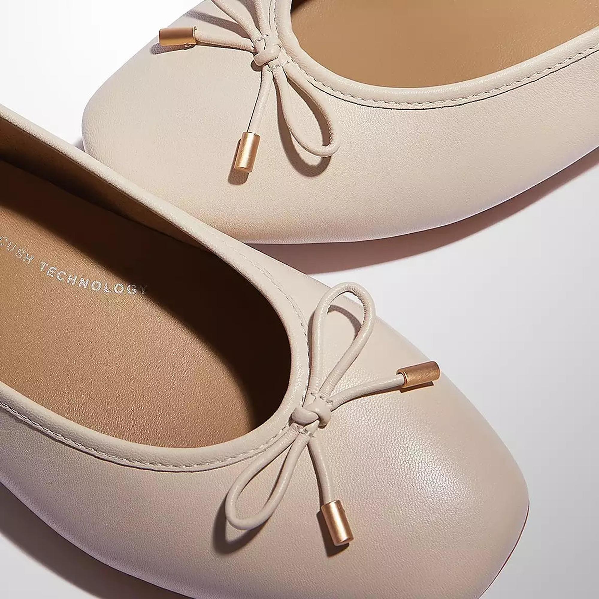 Product image 5 of 5 of FitFlop Women's DELICATO Bow Soft Leather Ballerina Flats - Paris Beige