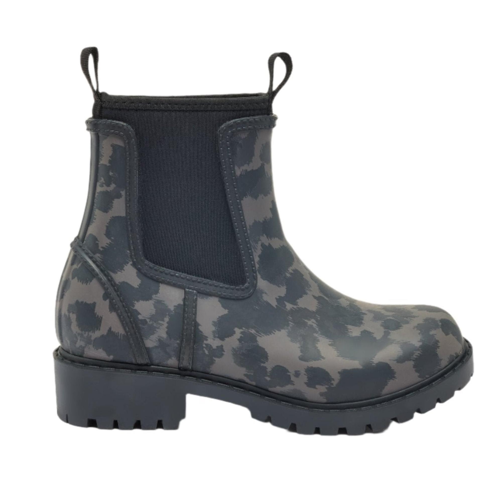 Product image 1 of 7 of Joules Women's Oakfield Short Neoprene-Lined Wellies - Black/Animal