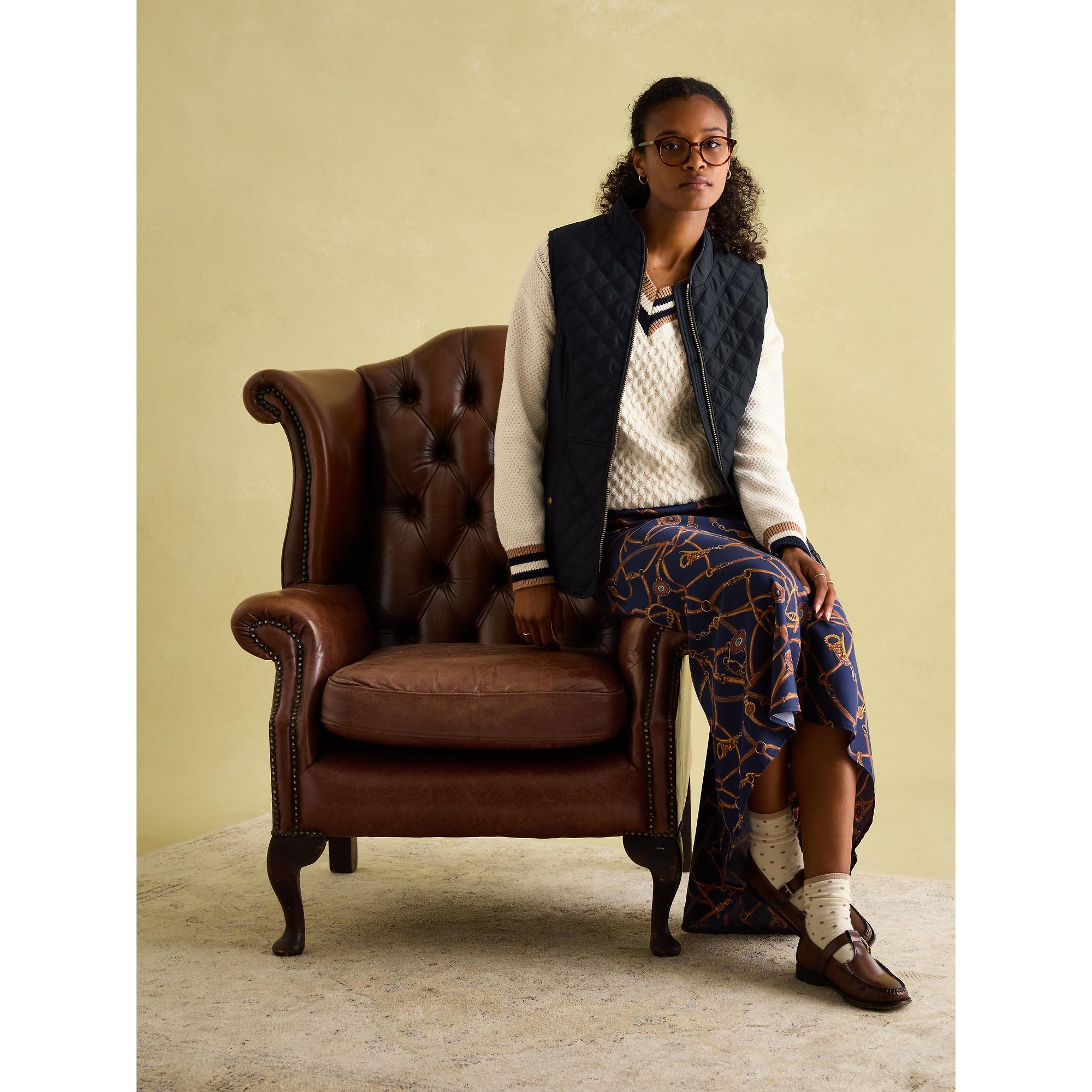 Product image 17 of 19 of Joules Women's Minx Showerproof Diamond Quilted Gilet - Navy Blue