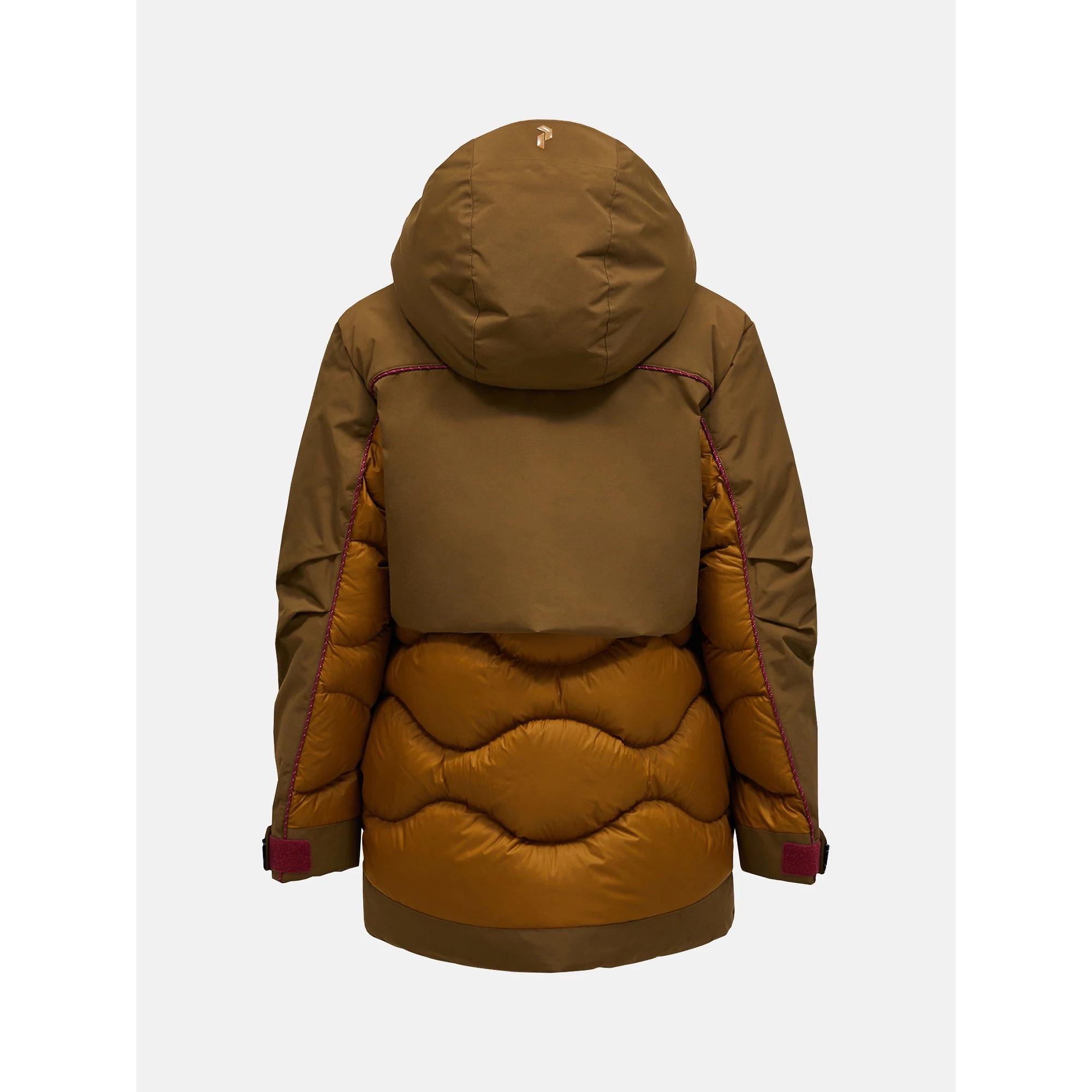 Product image 11 of 13 of Peak Performance Women's Infusion Helium Down Parka - Meadow Moss/Earthy Summit