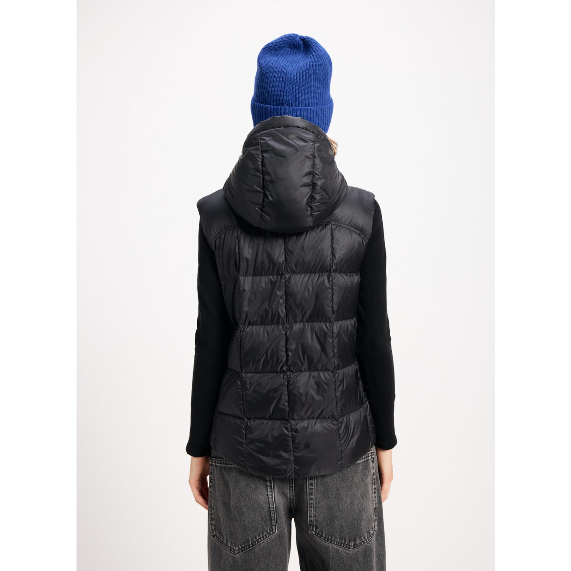 Product image 5 of 6 of Pyrenex Women's Bassia Lightweight Sleeveless Down Jacket - Black