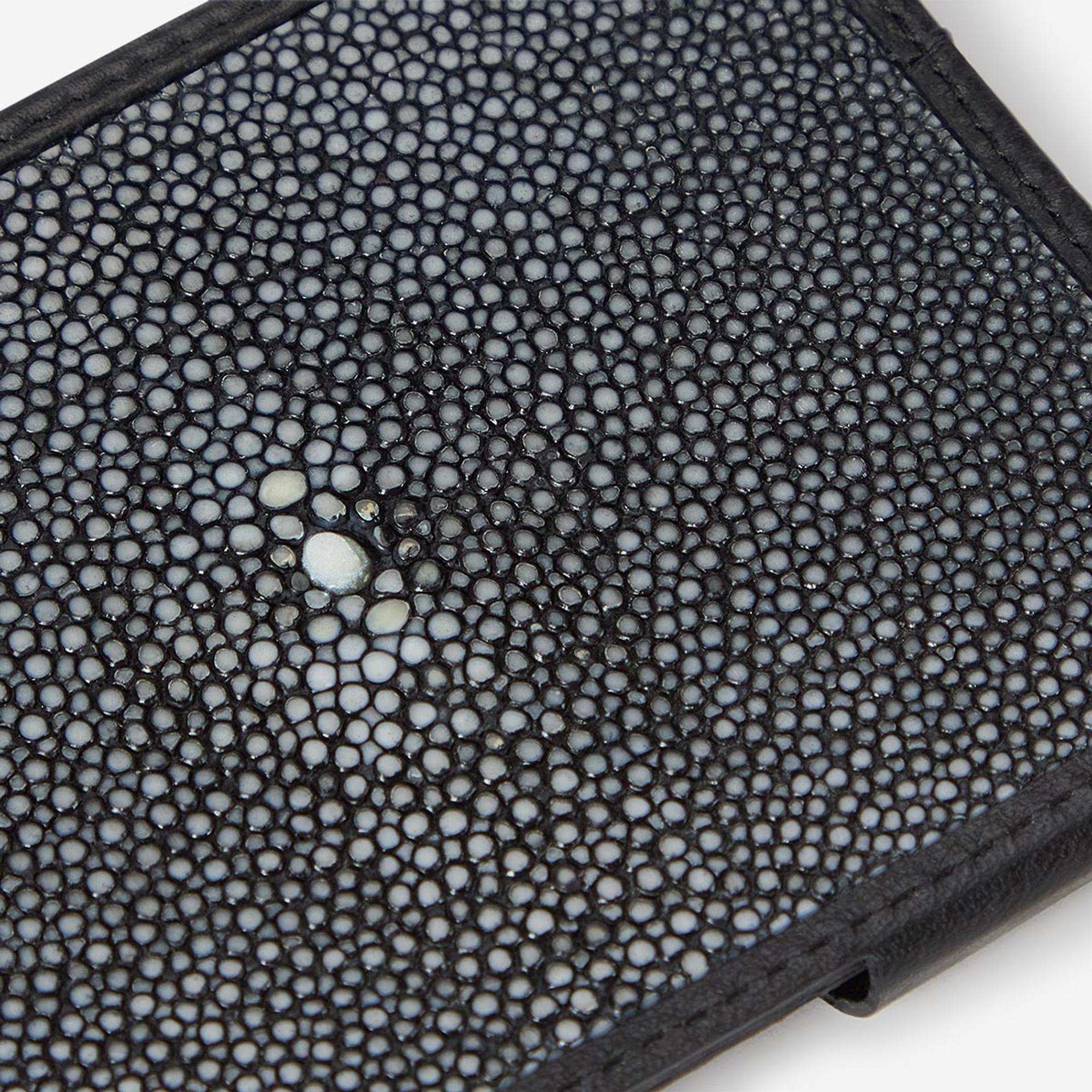 Product image 6 of 6 of Oliver Sweeney Men's Headley Stingray Leather Cardholder - Black