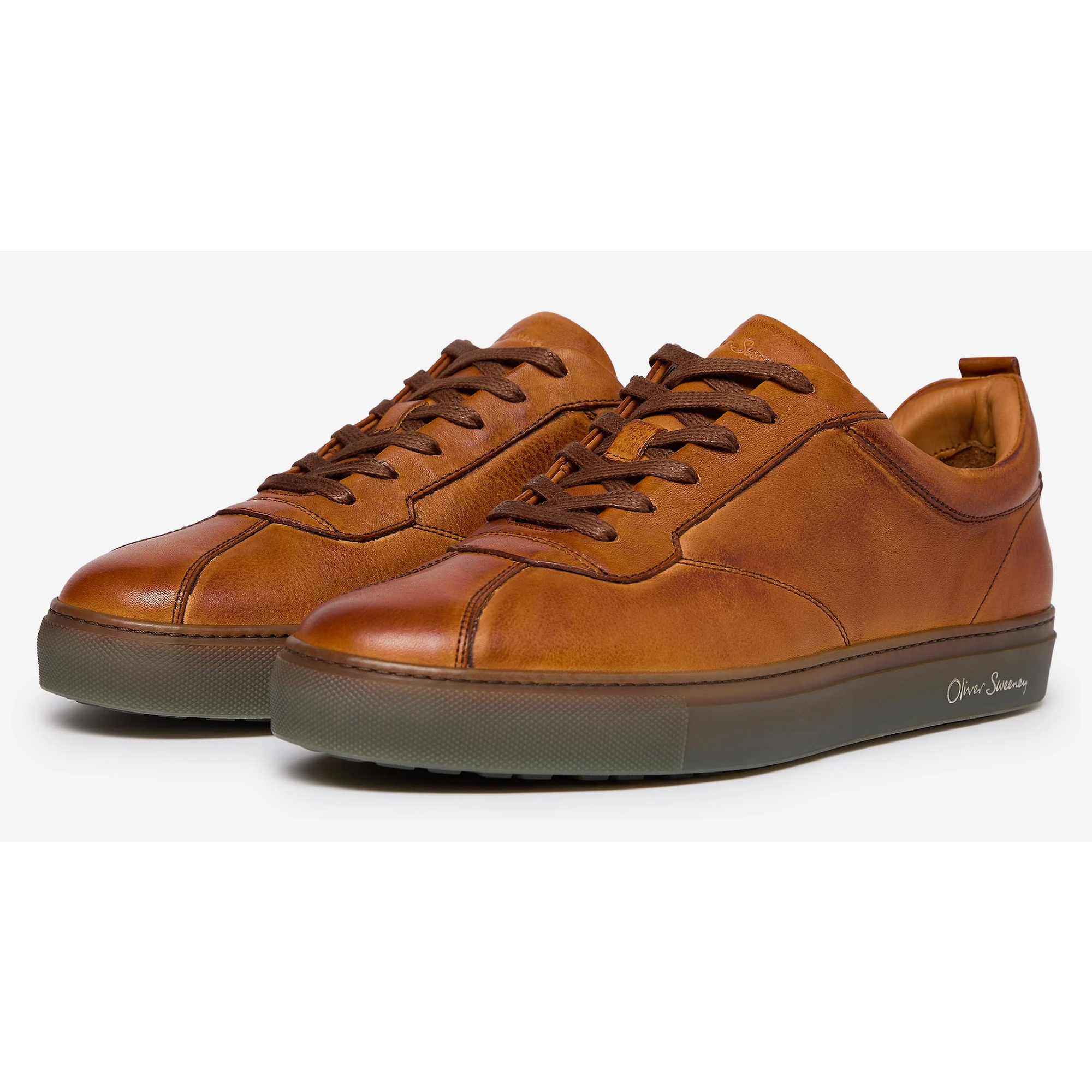 Product image 4 of 5 of Oliver Sweeney Men's Ermida Retro Trainers - Tan