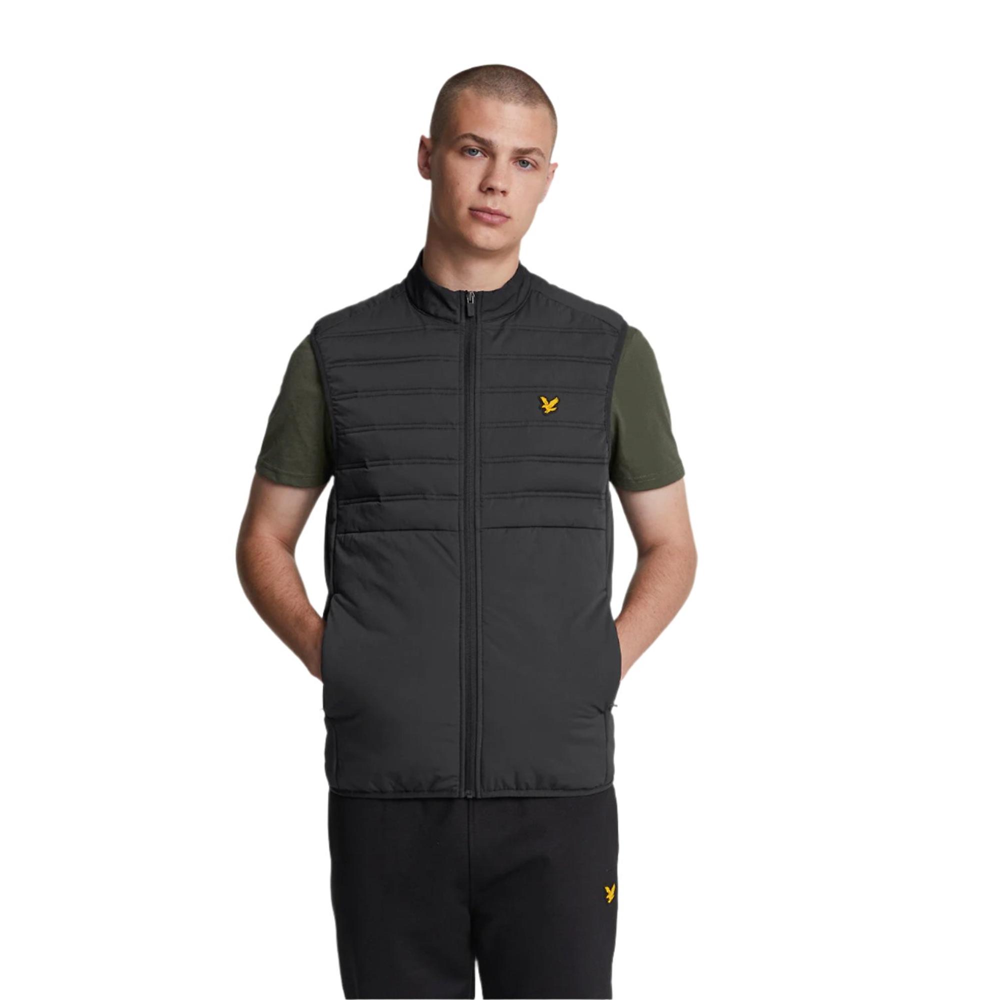 Product image 1 of 5 of Lyle & Scott Men's Sports Hybrid Double Baffle Gilet - Jet Black