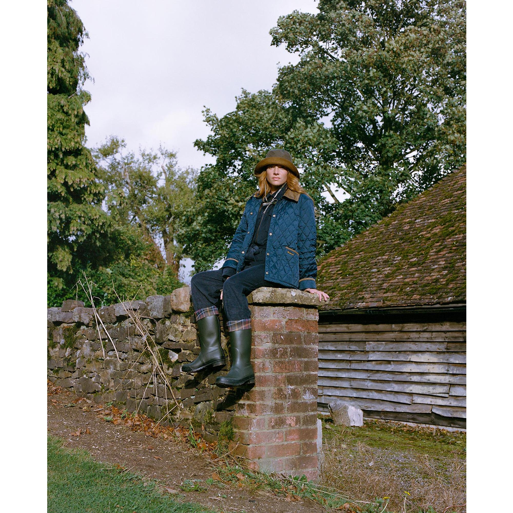 Product image 9 of 10 of Barbour Women's 30th Anniversary Liddesdale Cropped Quilted Jacket - Navy/Classic