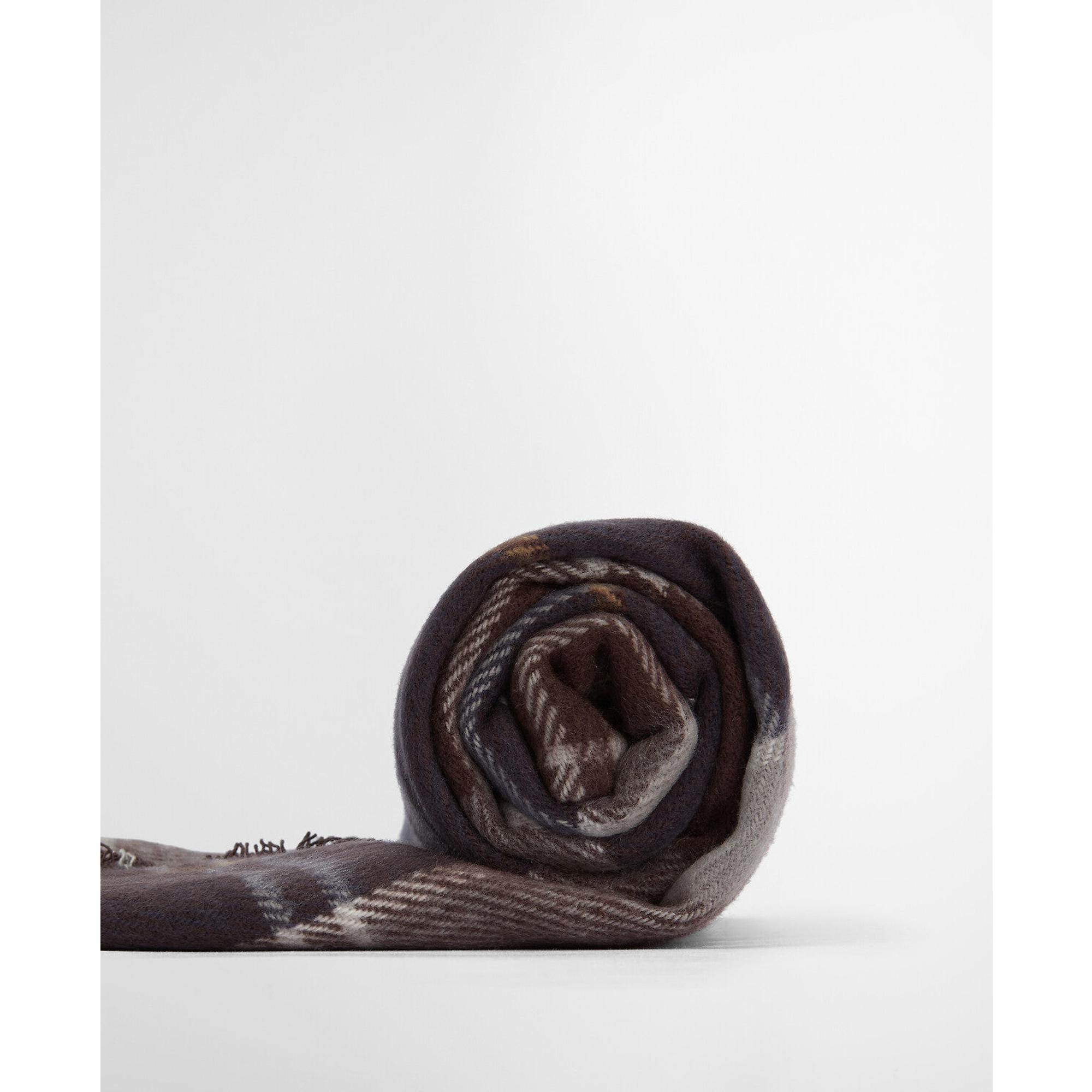 Product image 9 of 10 of Barbour Swinton & Galingale Gift Set - Midnight Oak