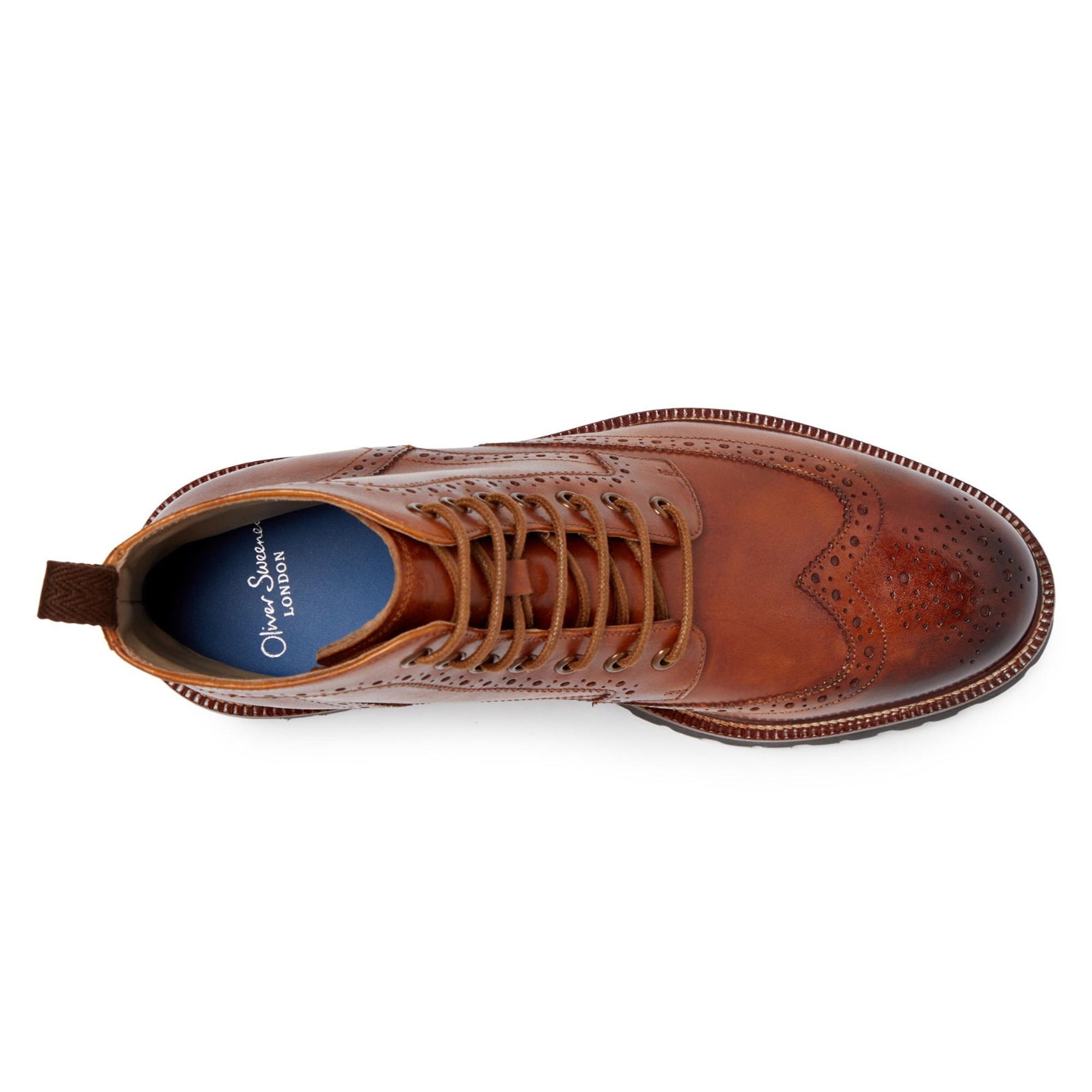 Product image 4 of 5 of Oliver Sweeney Men's Milbrook Antiqued Leather Brogue Boots - Tan