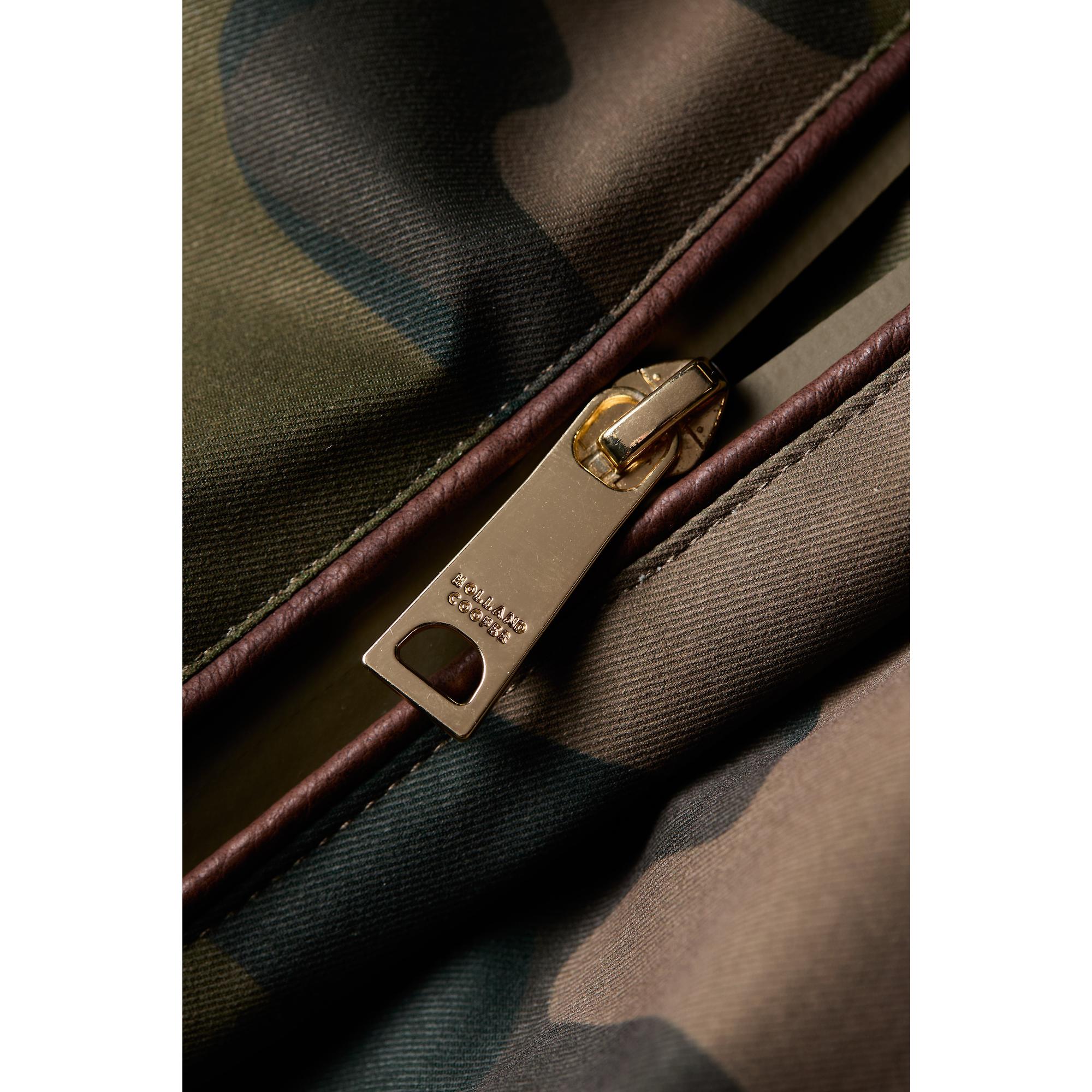 Product image 10 of 12 of Holland Cooper Women's One-Size Lightweight Waterproof Coat - Camo