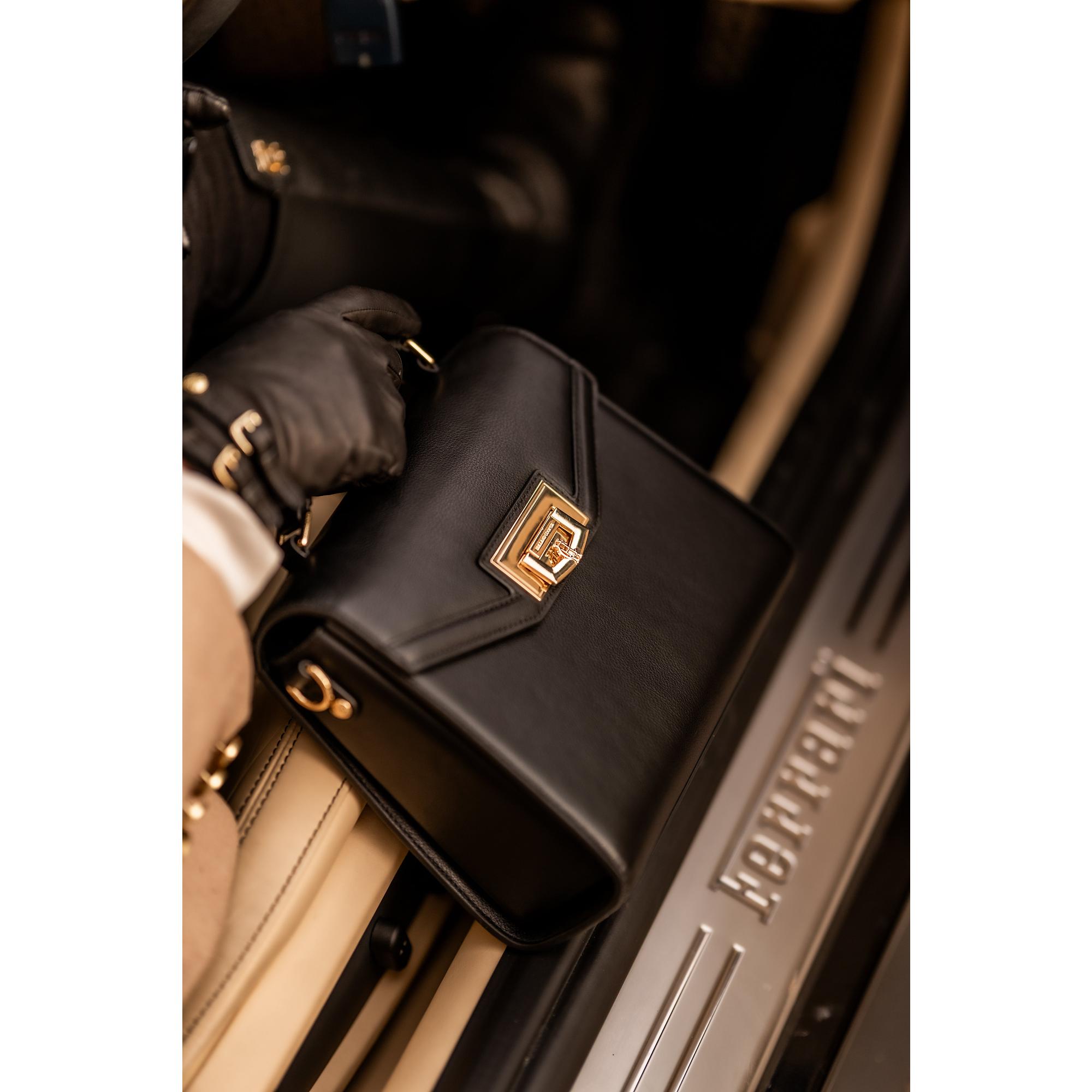 Product image 9 of 12 of Holland Cooper Women's Cheltenham Bag - Black