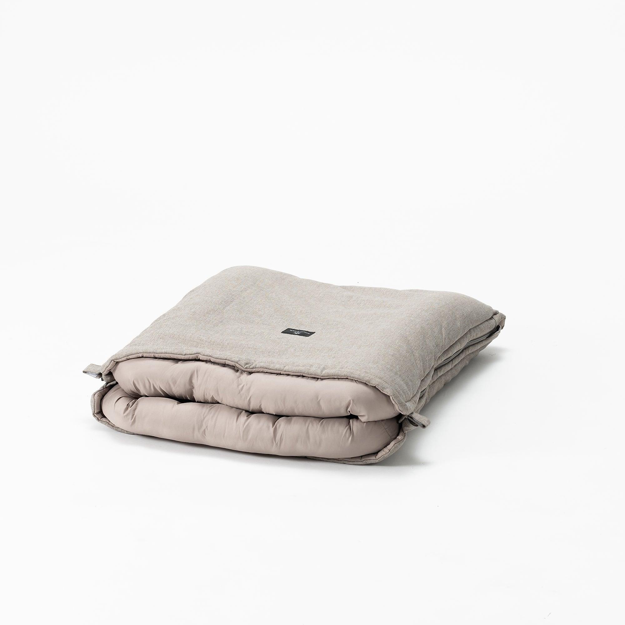 Product image 2 of 6 of Snow Peak Dog Ofuton Sleeping Bag
