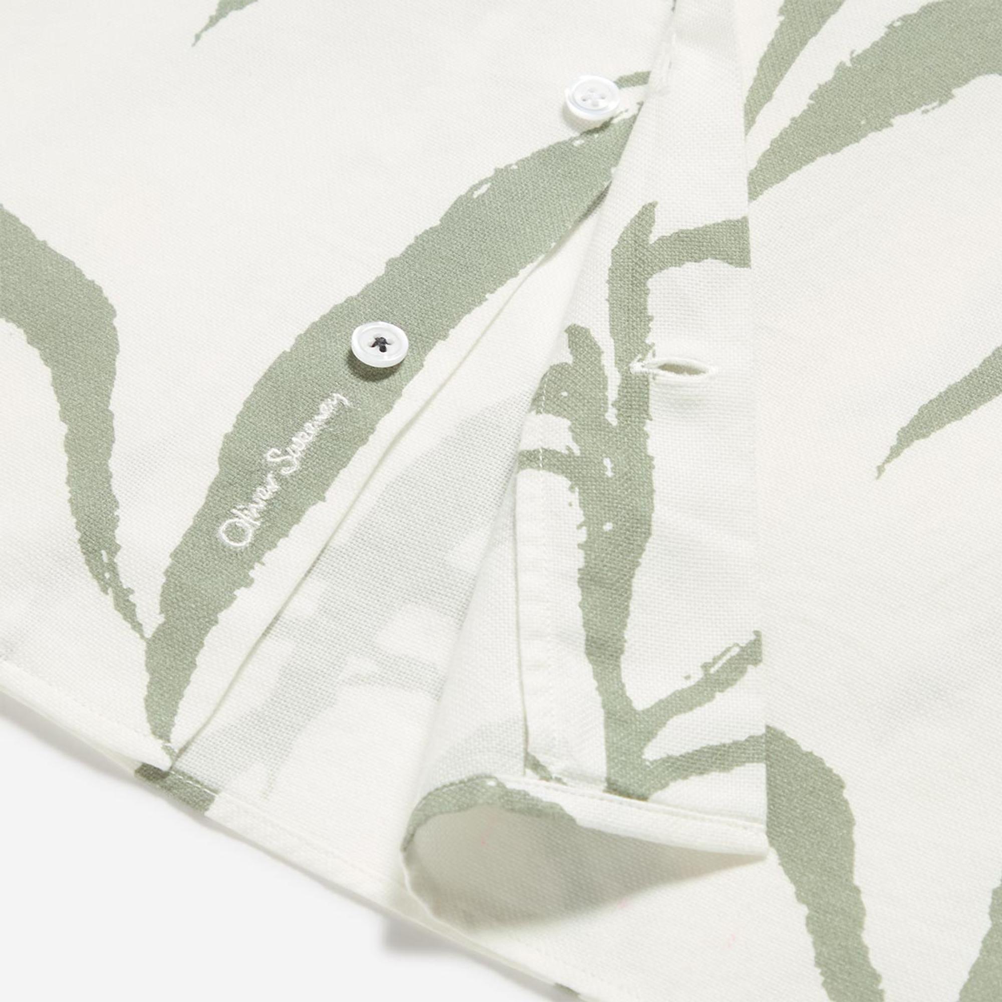 Product image 3 of 7 of Oliver Sweeney Men's Ravenshead Riviera Cotton Shirt - Khaki Print