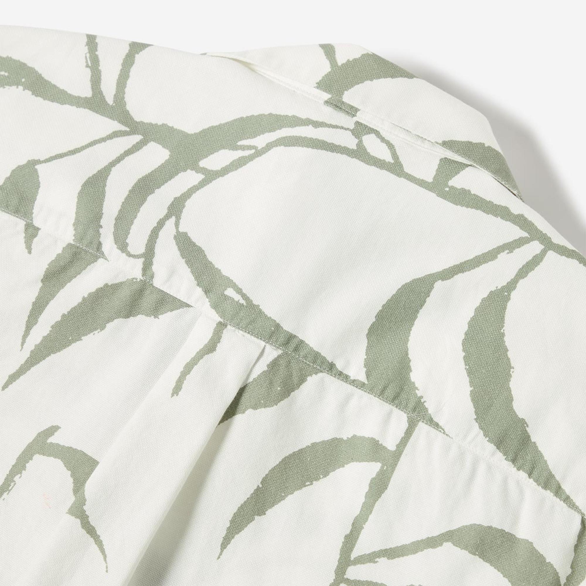 Product image 4 of 7 of Oliver Sweeney Men's Ravenshead Riviera Cotton Shirt - Khaki Print